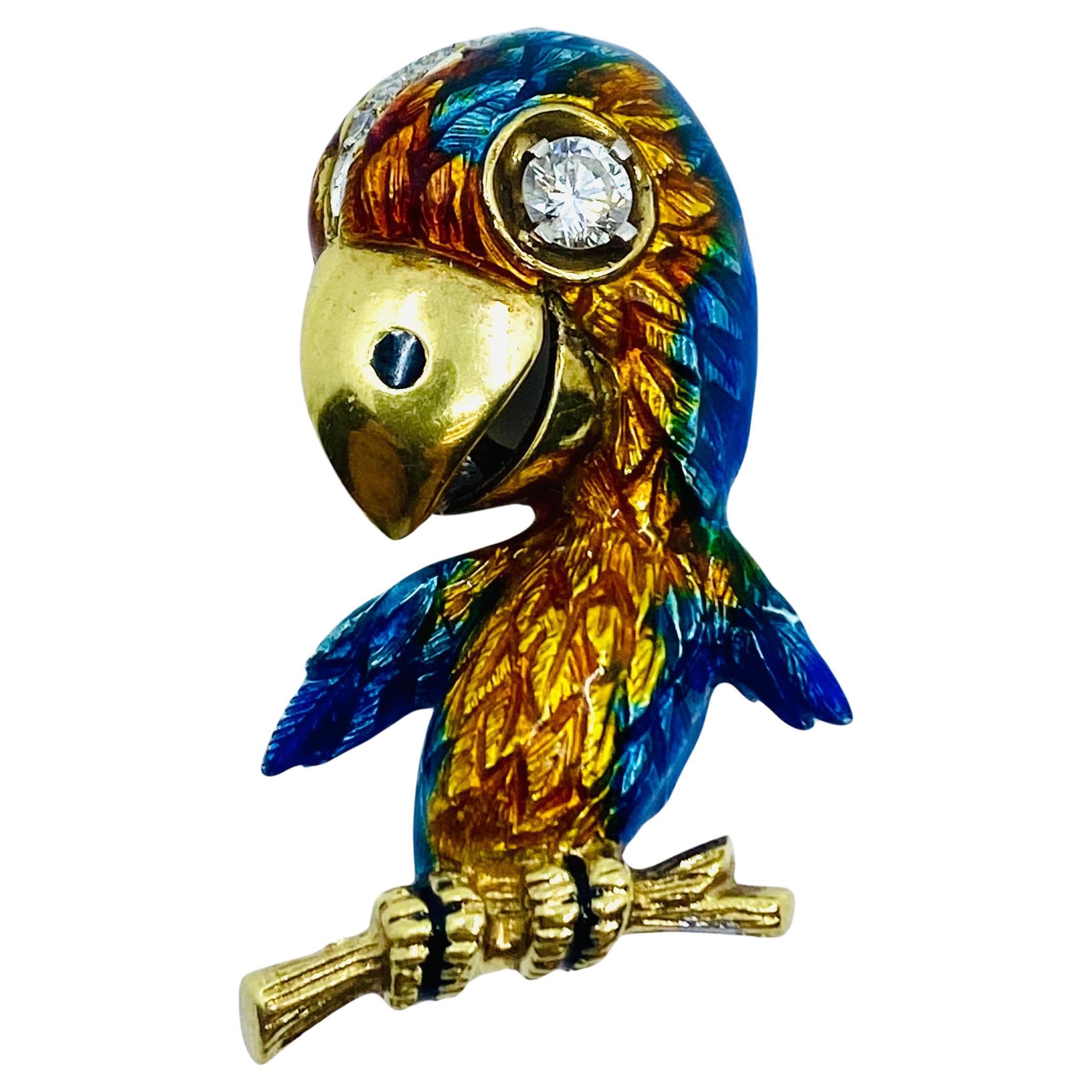 Vintage Parrot Brooch 14k Gold Diamond Enamel In Good Condition For Sale In Beverly Hills, CA