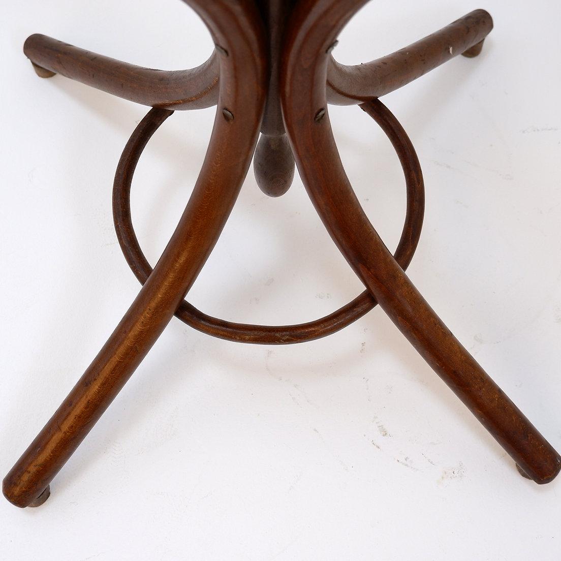 Appendiabiti vintage a pappagallo in legno di bengala - stile Thonet - inizio XX secolo in vendita 4