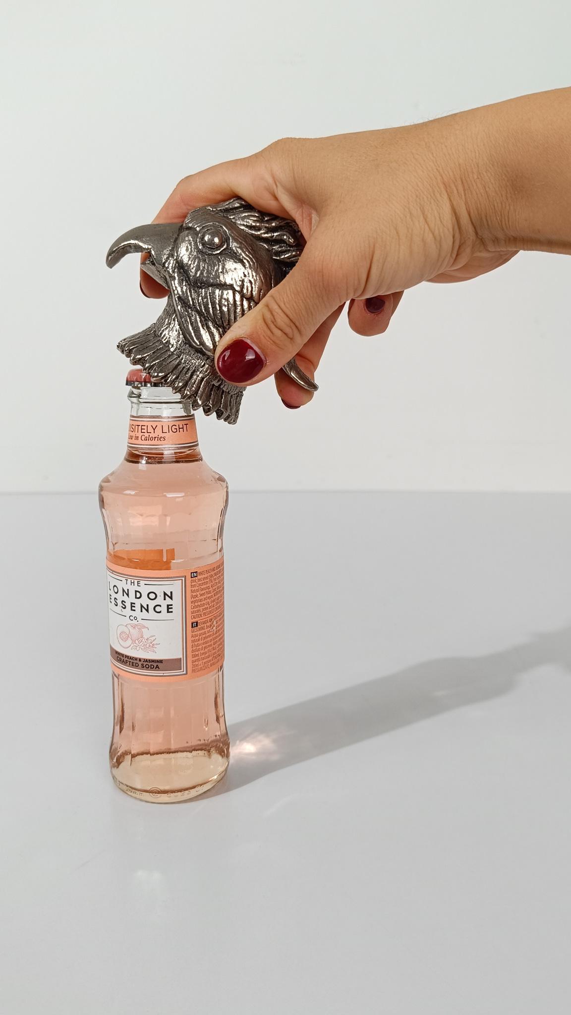 Européen Décapsuleur tête de perroquet vintage style Gucci, A Silver, 70s en vente