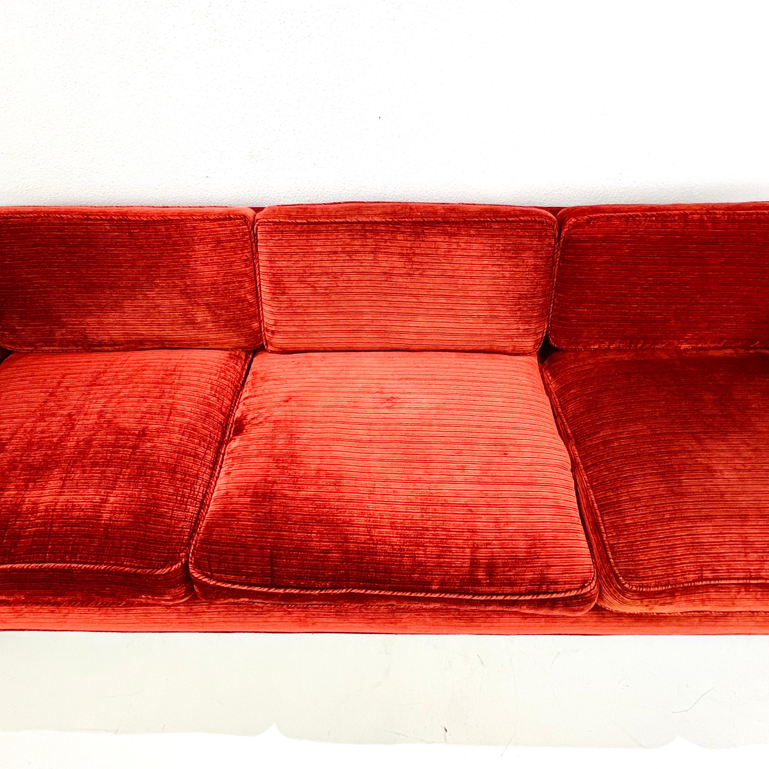 Vintage Parsons Sofa in the Style of Milo Baughman 7