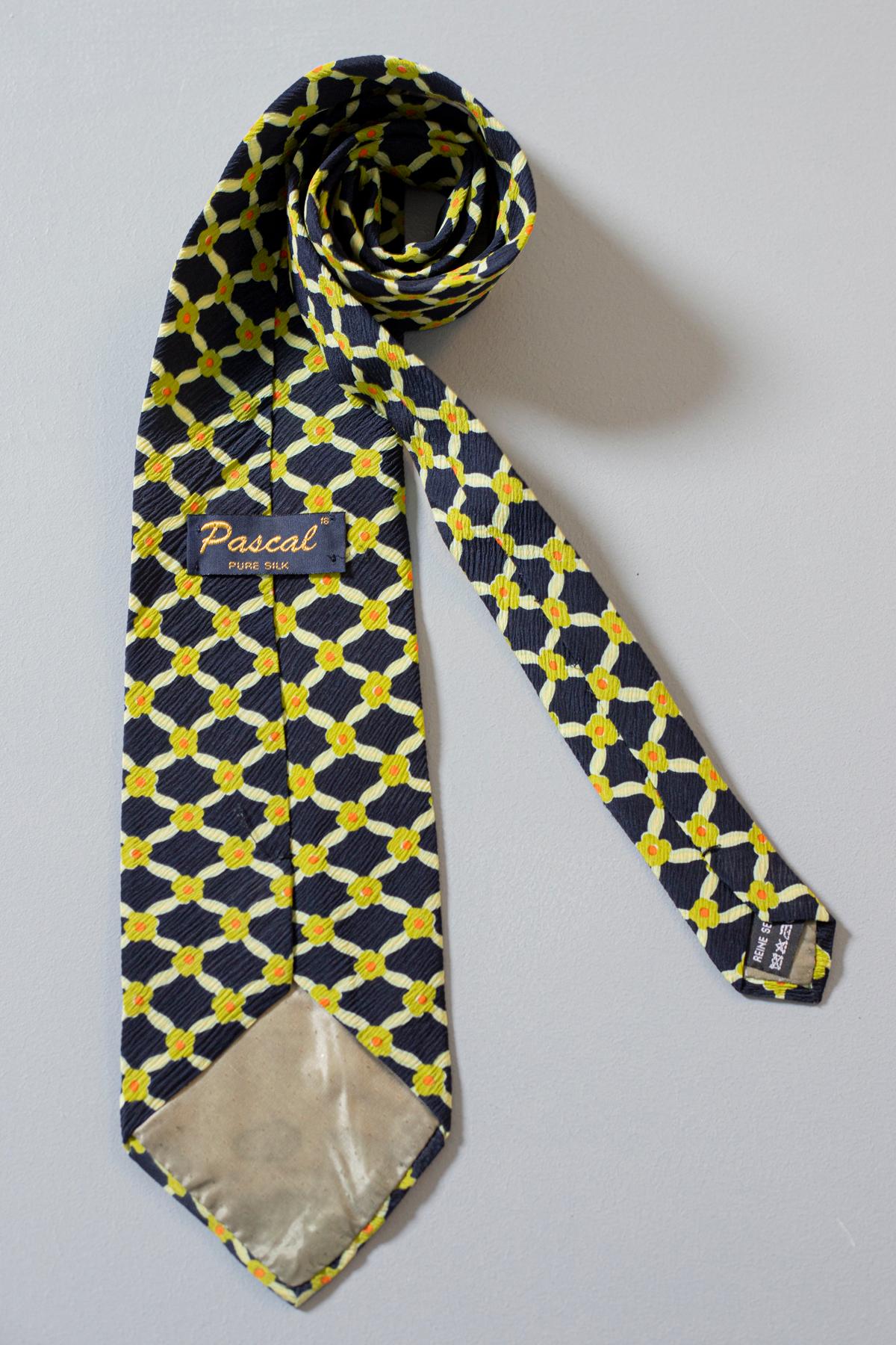 Black Vintage Pascal 100% silk tie with yellow flowers  For Sale