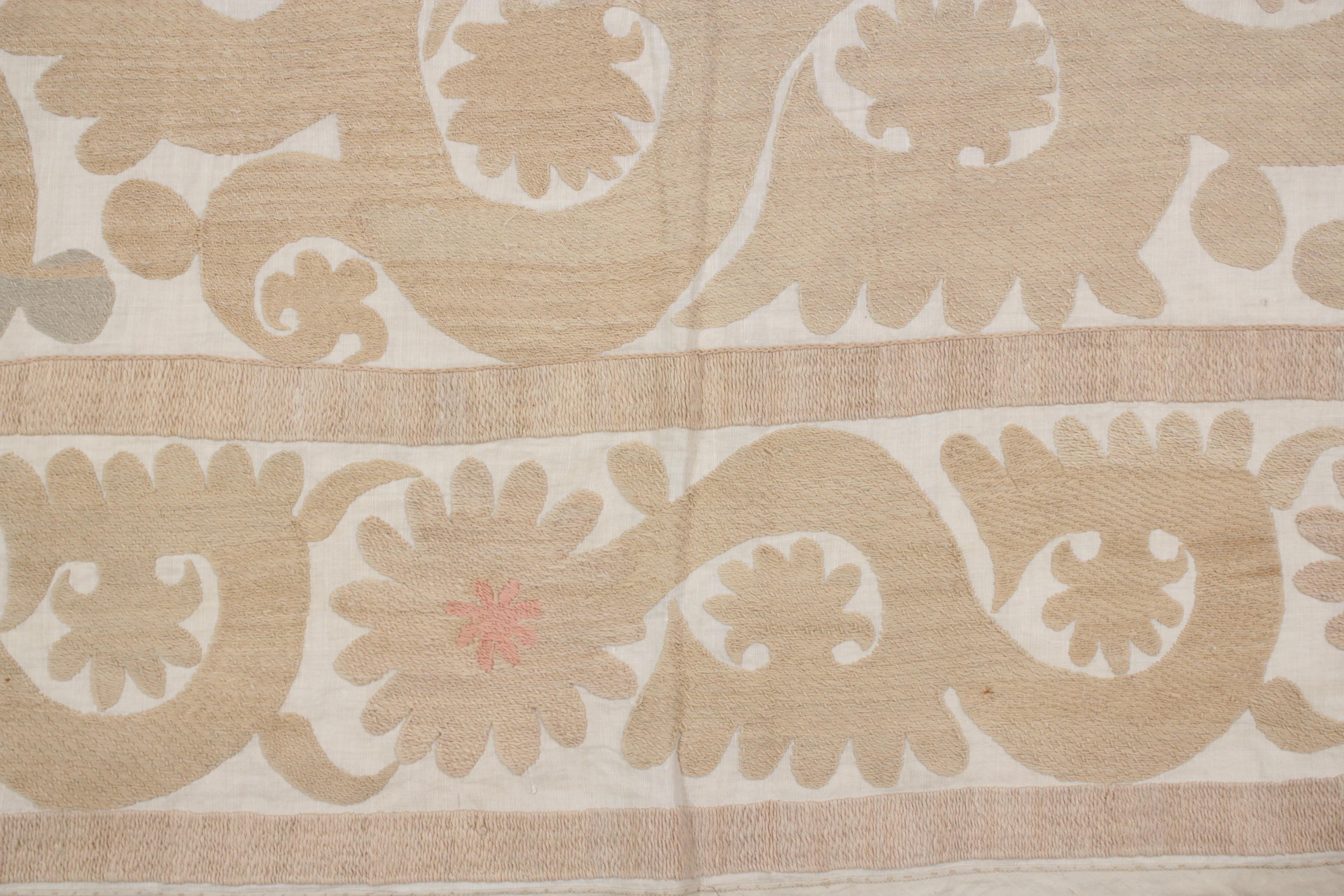 Hand-Woven Vintage Pastel Coloured Central Asian Suzani Embroidery For Sale