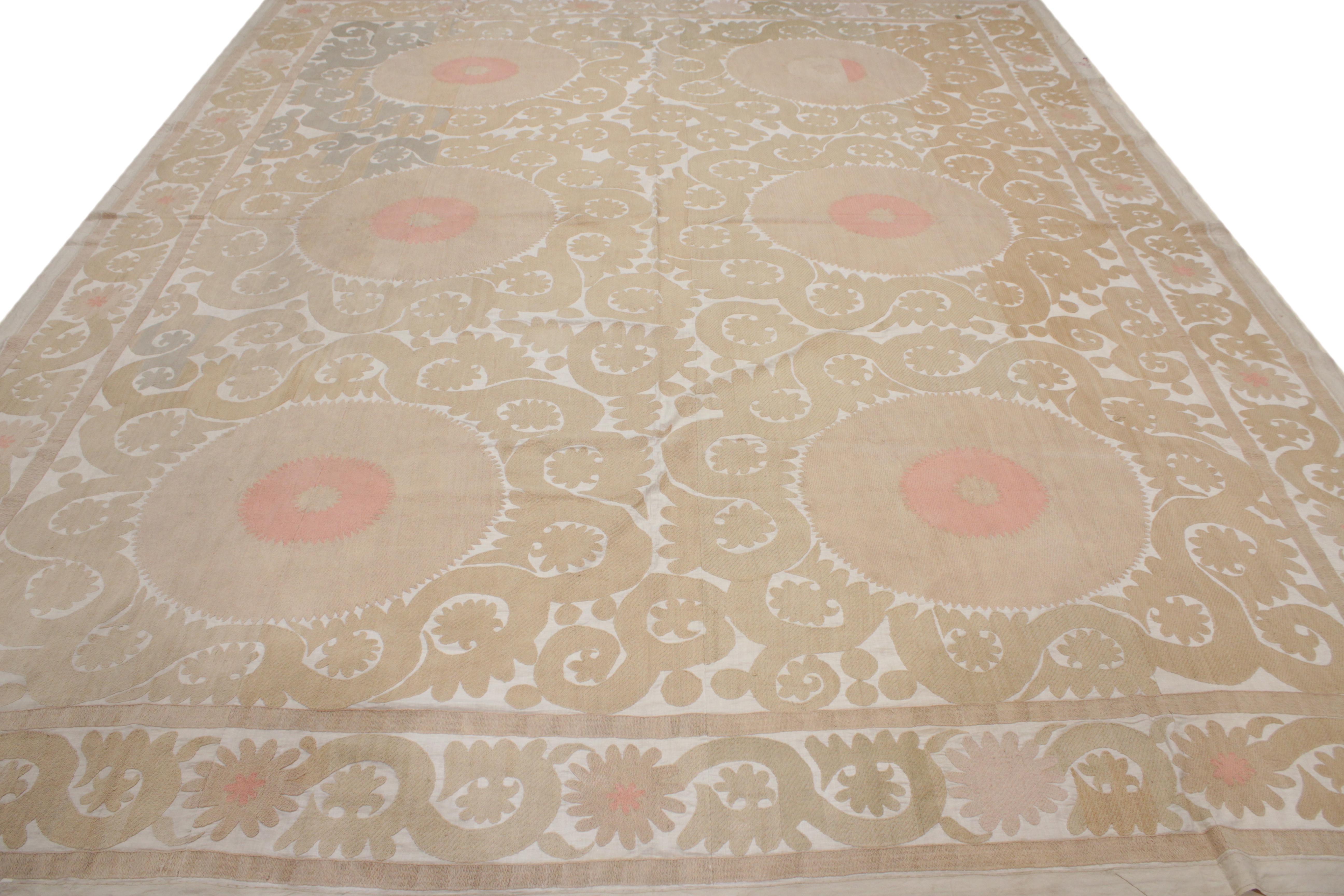 Mid-20th Century Vintage Pastel Coloured Central Asian Suzani Embroidery For Sale