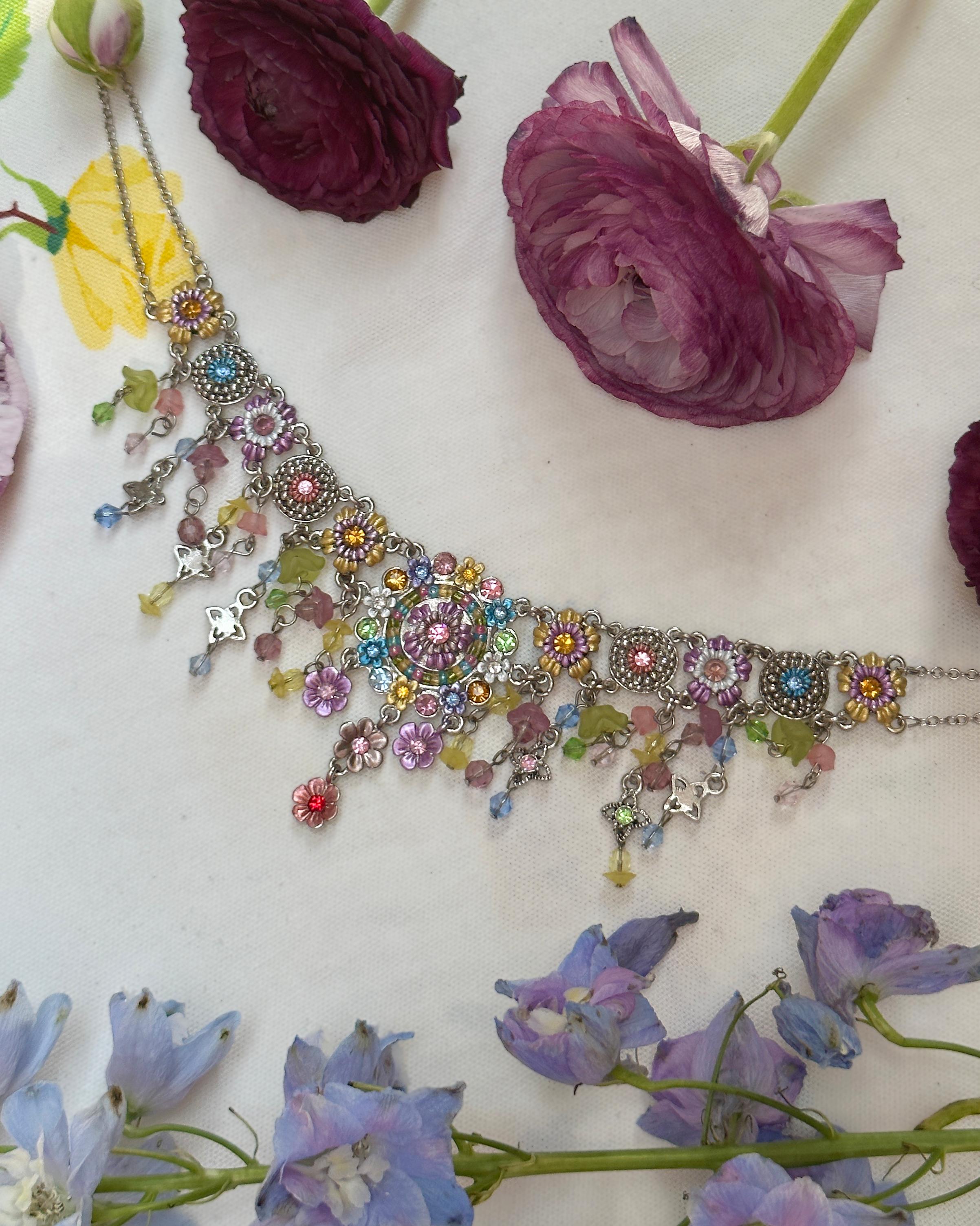 Vintage Pastel Glass Fairy Choker In Excellent Condition In New York, NY
