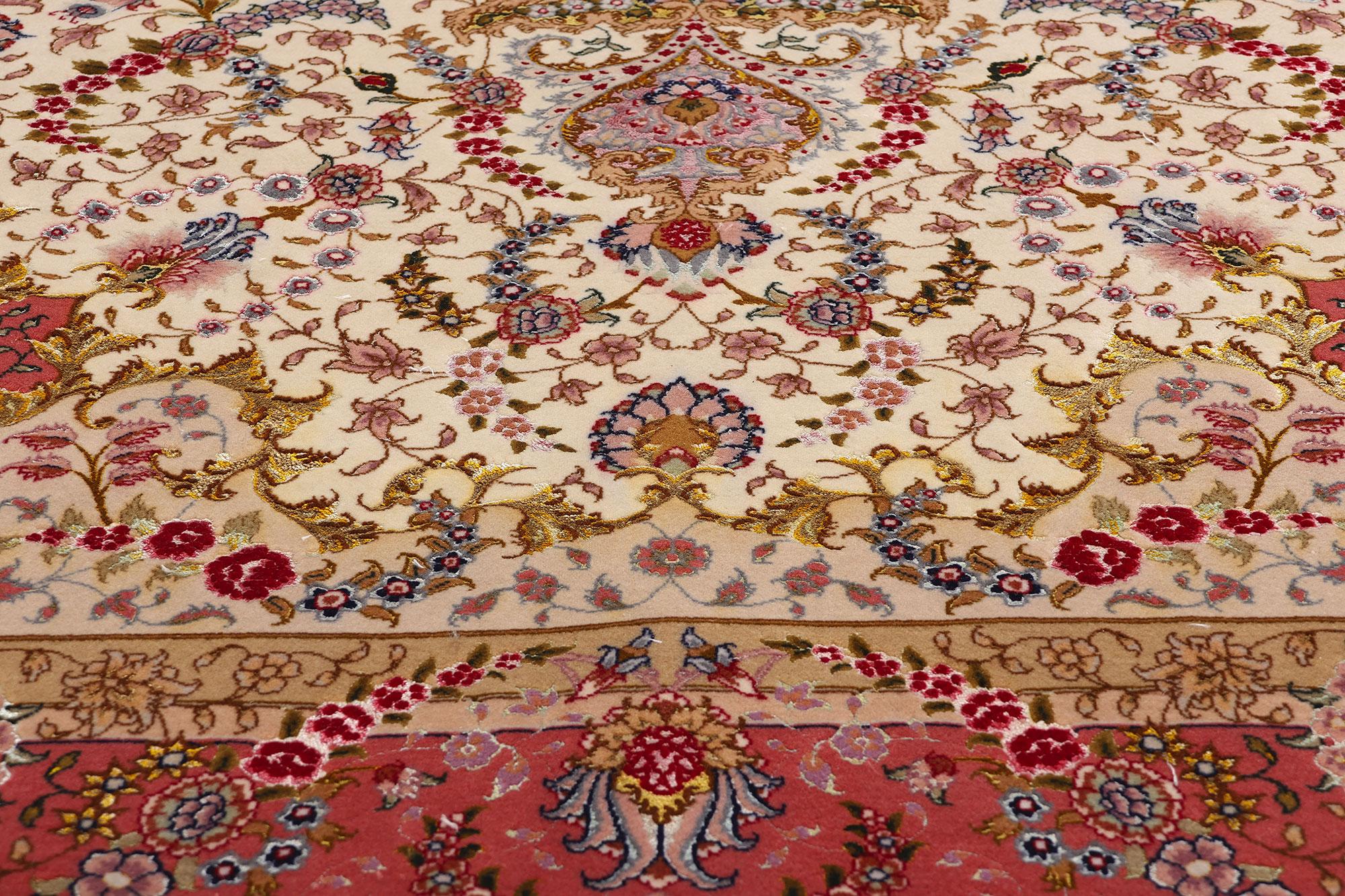 Tappeto persiano Tabriz vintage pastello in lana e seta pregiata In condizioni buone in vendita a Dallas, TX