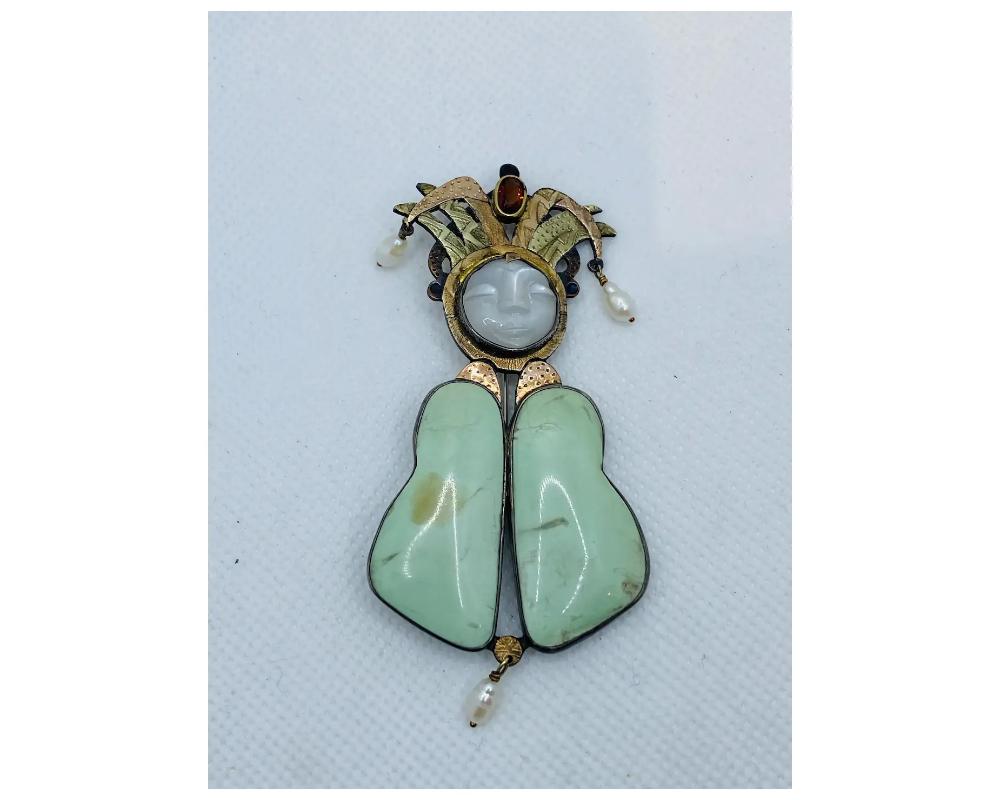 Vintage Patricia Pat Garrett Mixed Metals Gold Copper Art Pin Moonstone 
very unusual high quality 
moonstone, garnet, pearl and turquoise 
made with copper and 14k gold signed on the back 
please see photos 
its in excellent condition. 
size is