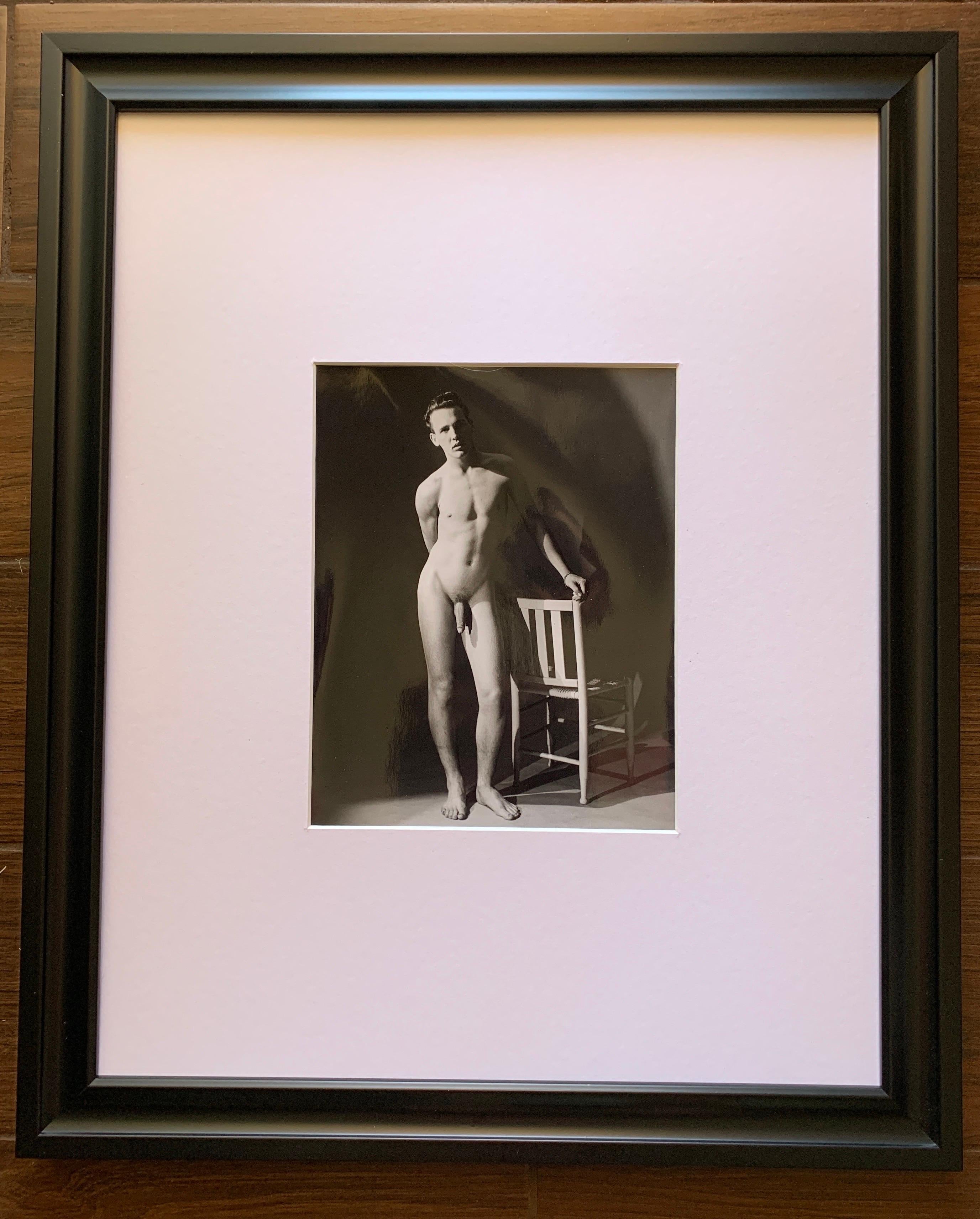 Vintage Pat Milo, männliches Physique-Aktporträt, Originalfotografie  (amerikanisch) im Angebot