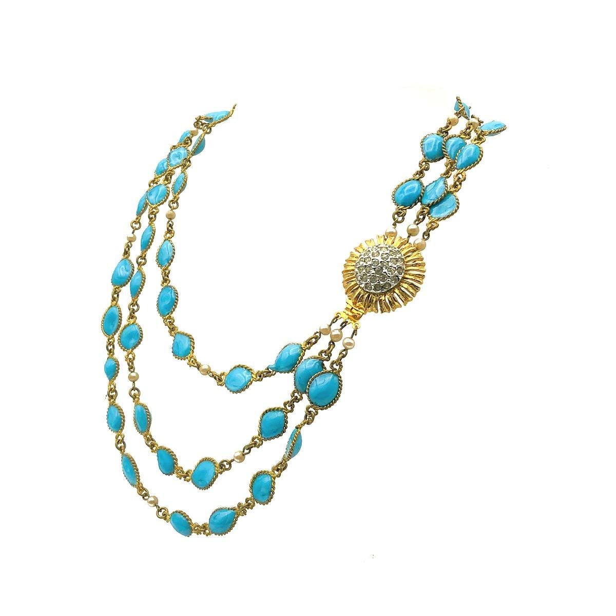 A strikingly beautiful handmade Vintage Gripoix Turquoise Necklace. Crafted by the House of Gripoix most likely in the late 1950s-early 1960s. Quite possibly made for Chanel however unmarked. The legendary House of Gripoix played perhaps the