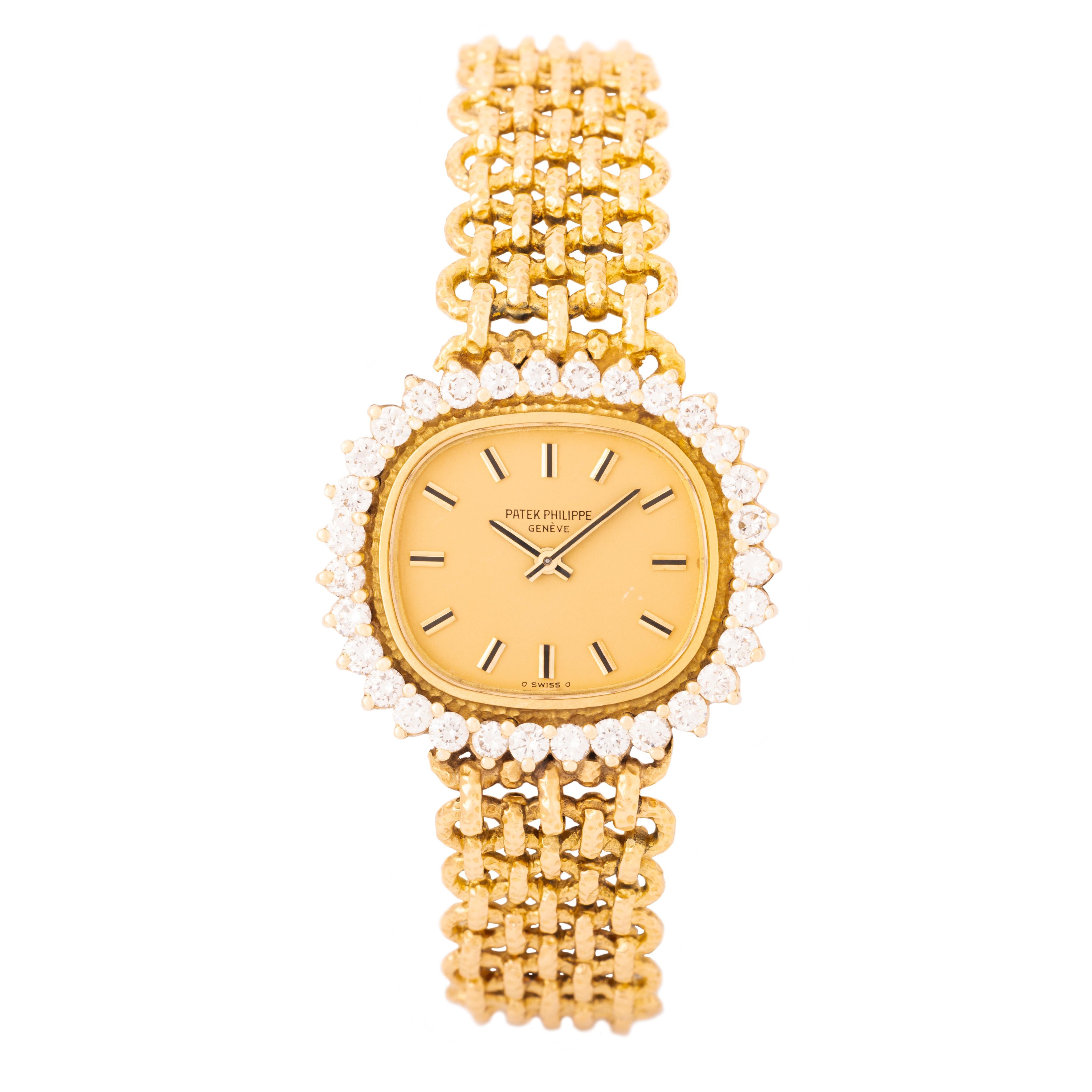 Brilliant Cut Vintage Patek Philippe 18 Karat Ellipse with 1.75 Carats Diamonds Model 4133