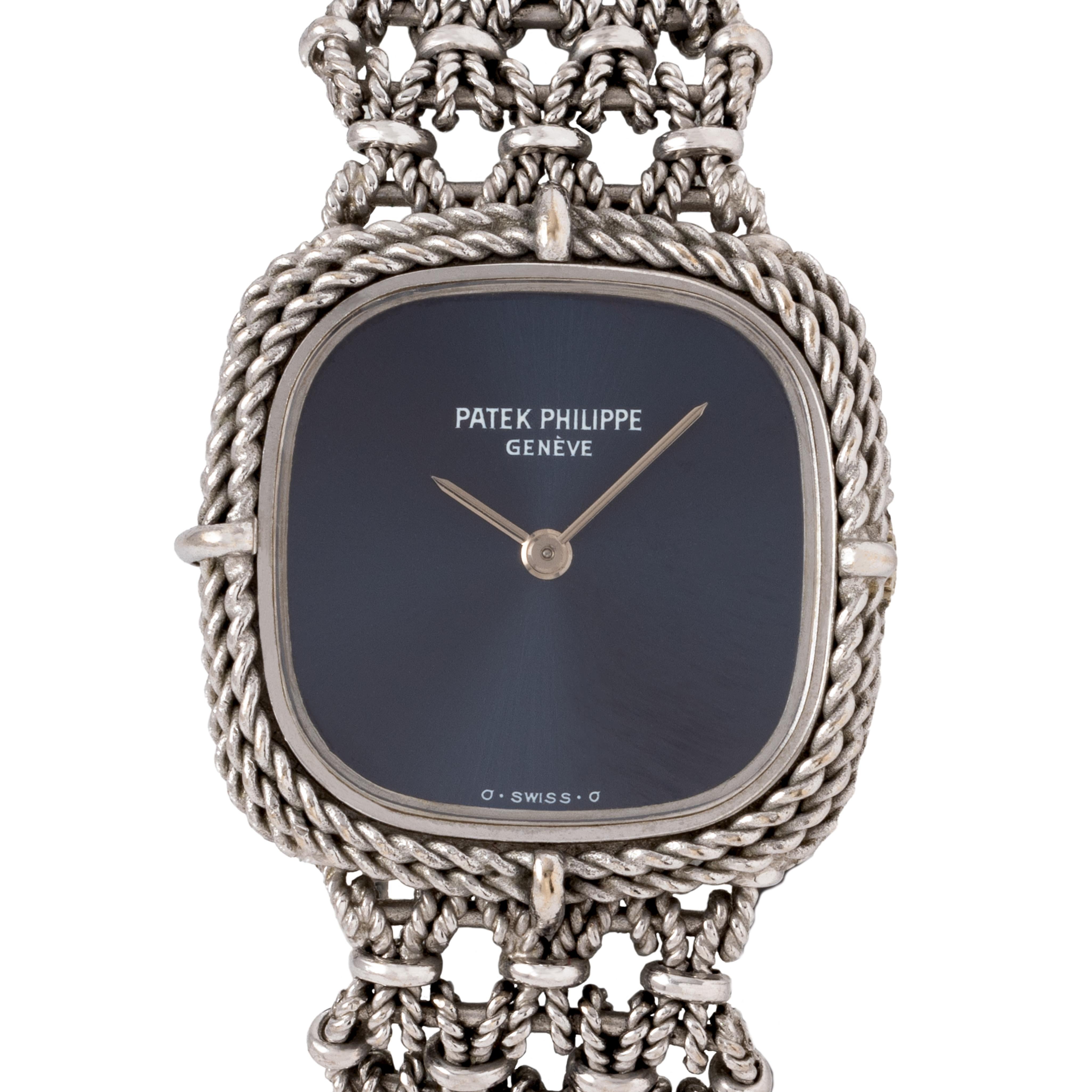 Vintage Patek Philippe 18 Karat White Gold Ellipse Model 4265 Manual Wind Watch In Good Condition In New York, NY