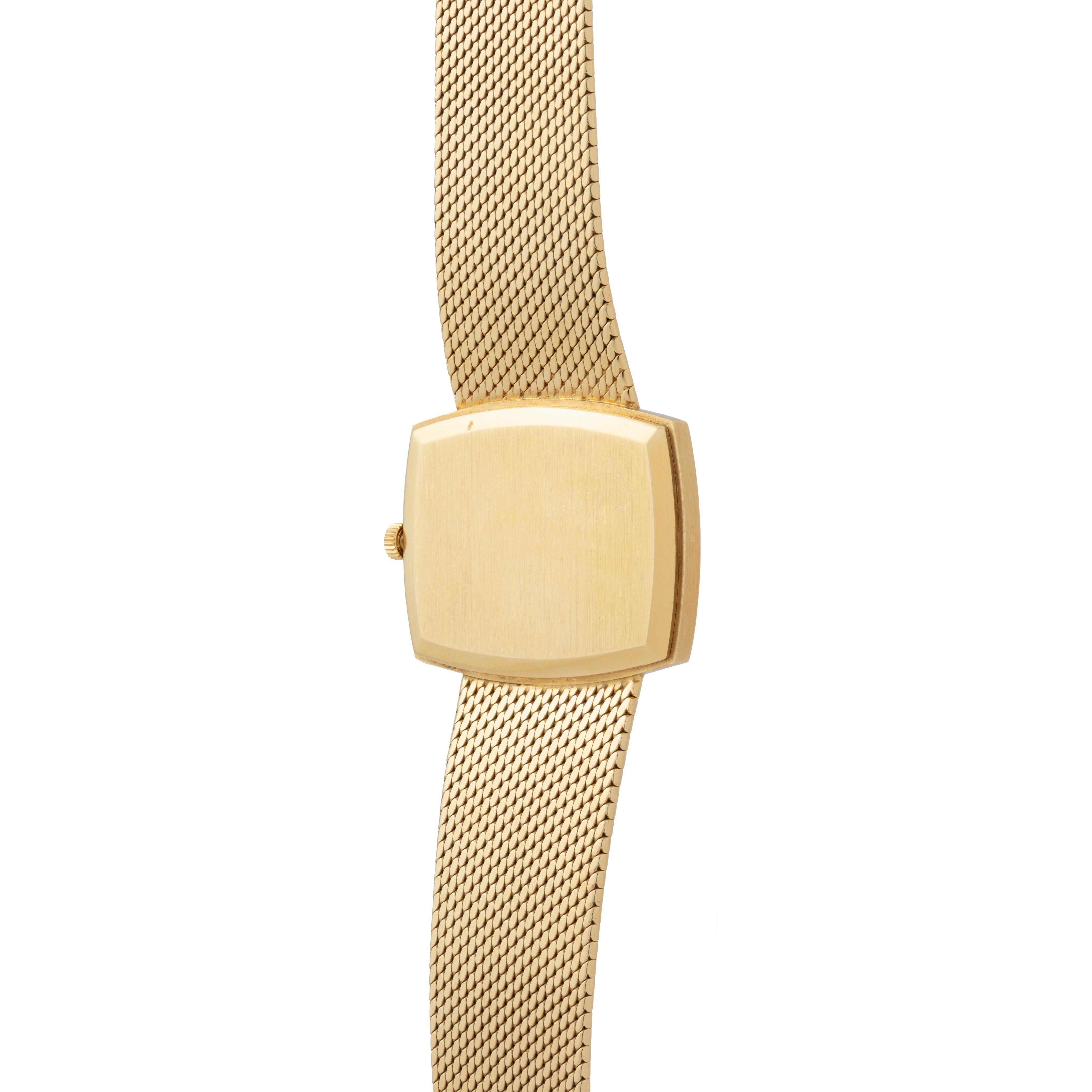 Vintage Patek Philippe 18 Karat Gelbgold Modell 3528 Handaufzug 1972, Vintage im Angebot 1