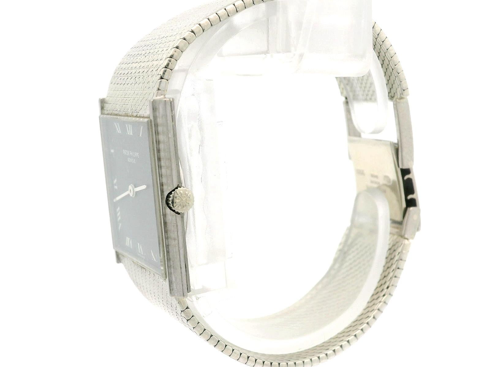 Patek Philippe or blanc 18 carats 28 mm carré 6