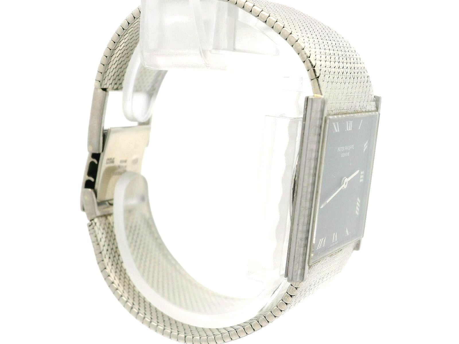Patek Philippe or blanc 18 carats 28 mm carré 6