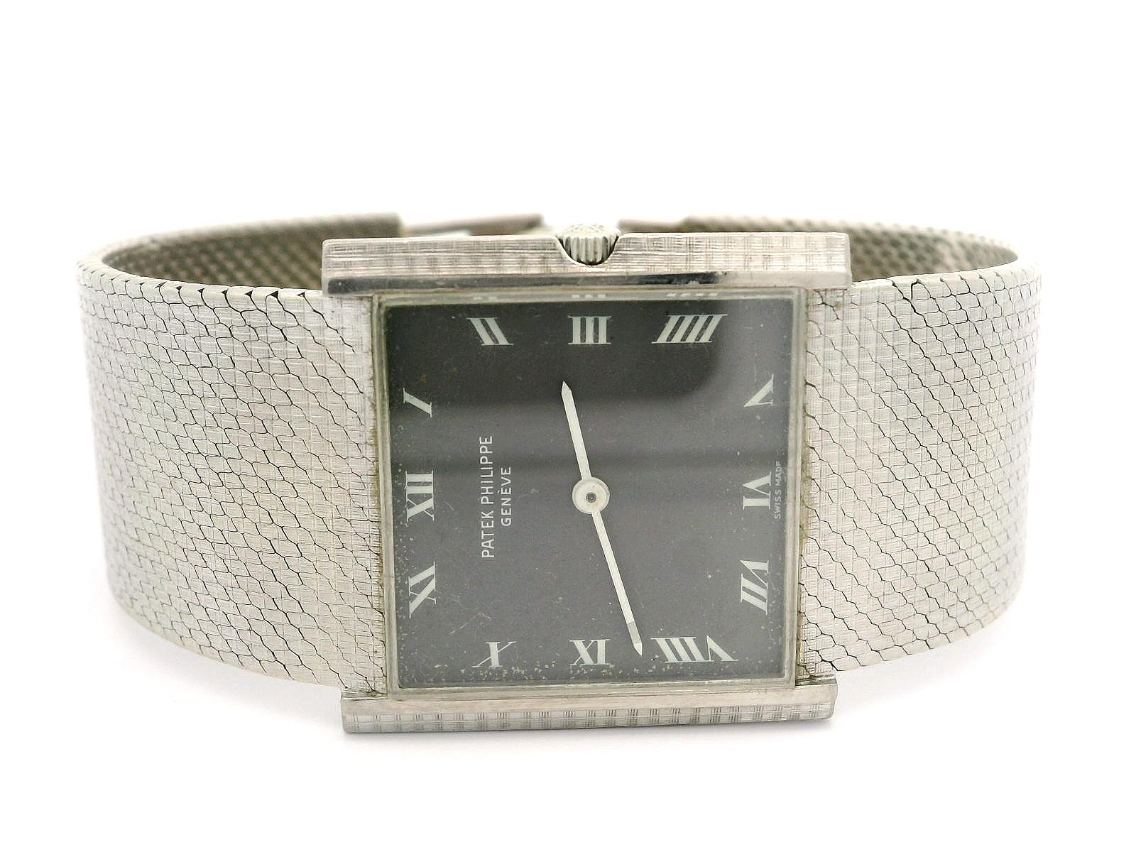 Patek Philippe or blanc 18 carats 28 mm carré 6