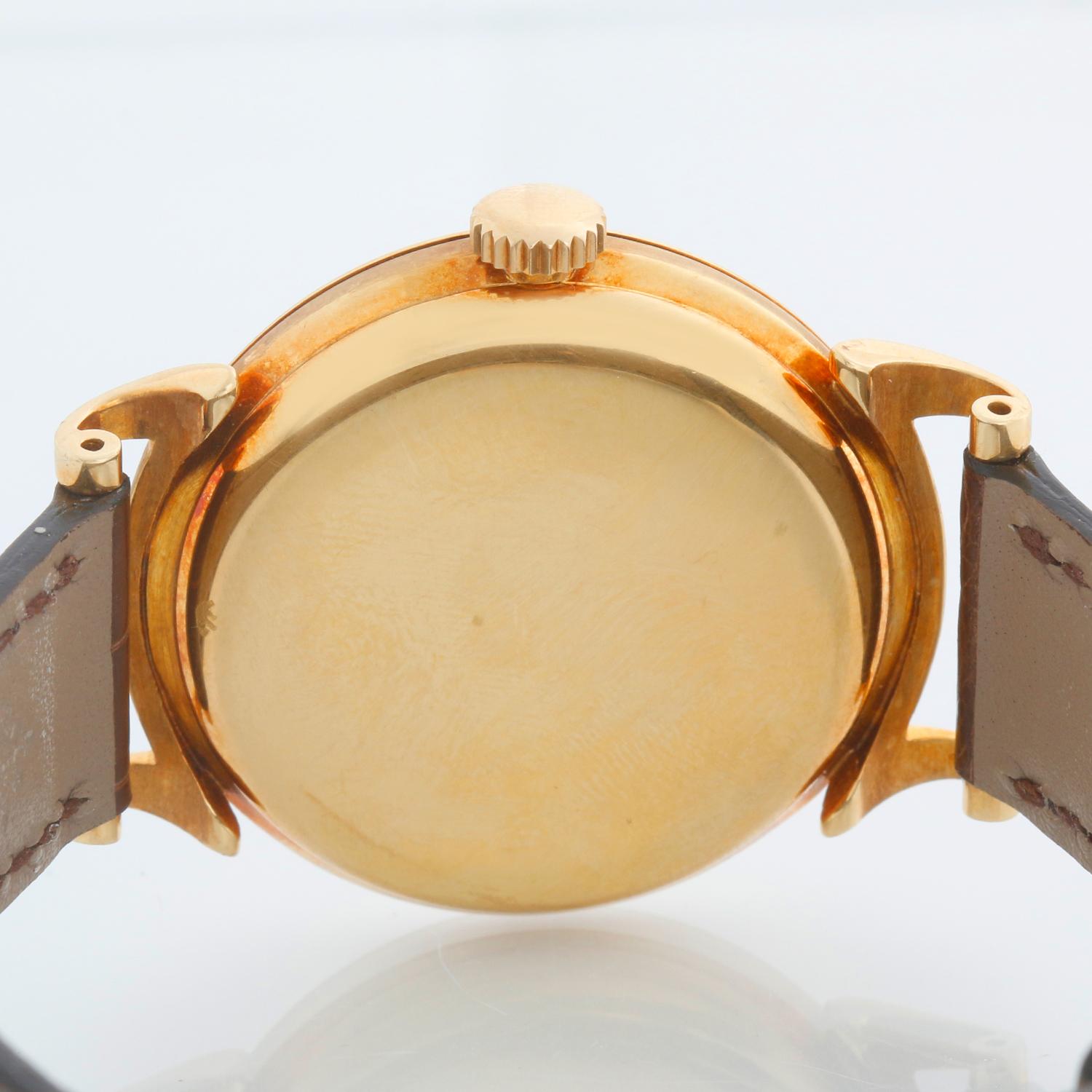Vintage Patek Philippe Calatrava 18k Gelbgold Scroll Lugs Uhr Ref 1491 im Angebot 3