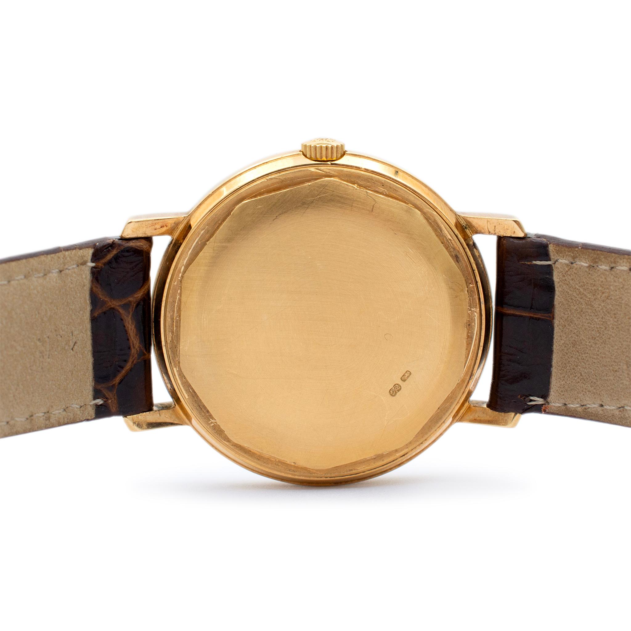 Patek Philippe Calatrava: 18 Karat Gelbgold Uhr mit Automatik 3445/100J 35MM, Vintage im Zustand „Hervorragend“ in Houston, TX
