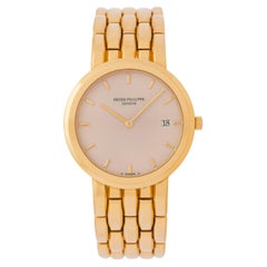 Vintage Patek Philippe Calatrava Model 3937/3 18 Karat Yellow Gold Watch