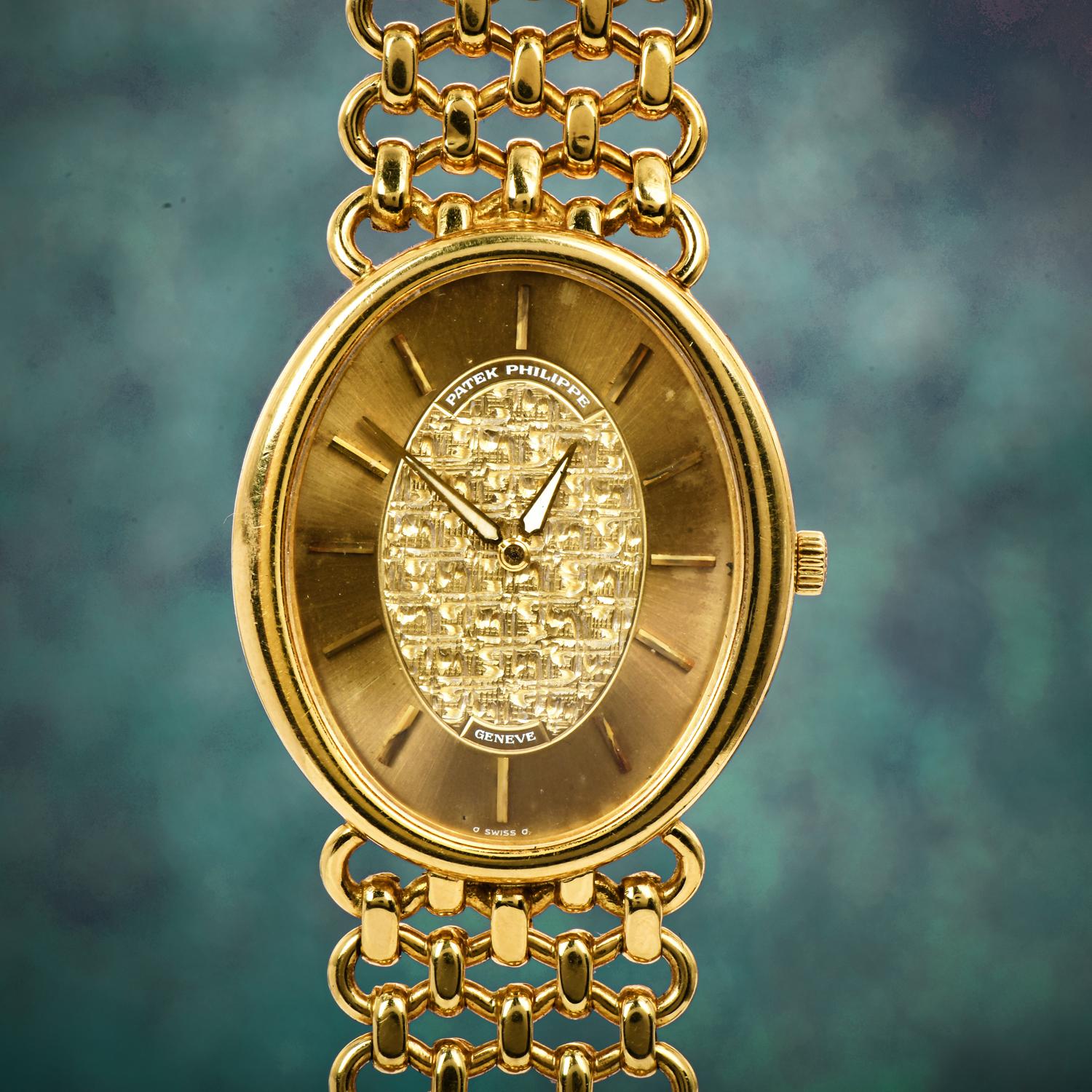 Patek Philippe Ellipse 3598 Or jaune 18 carats Ovale 30 mm Manual Unisex Watc Excellent état à Miami, FL