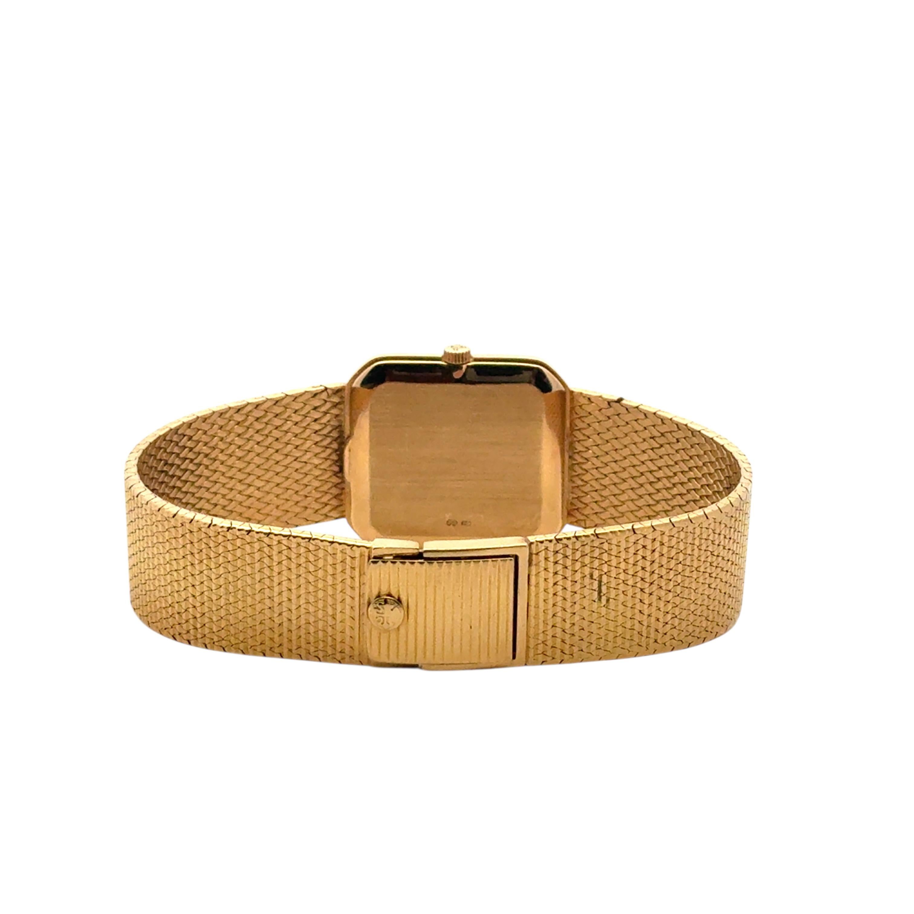 Vintage Patek Philippe Geneve 3851/1 Onyx Nacre Mother of Pearl 18k Yellow Gold For Sale 7