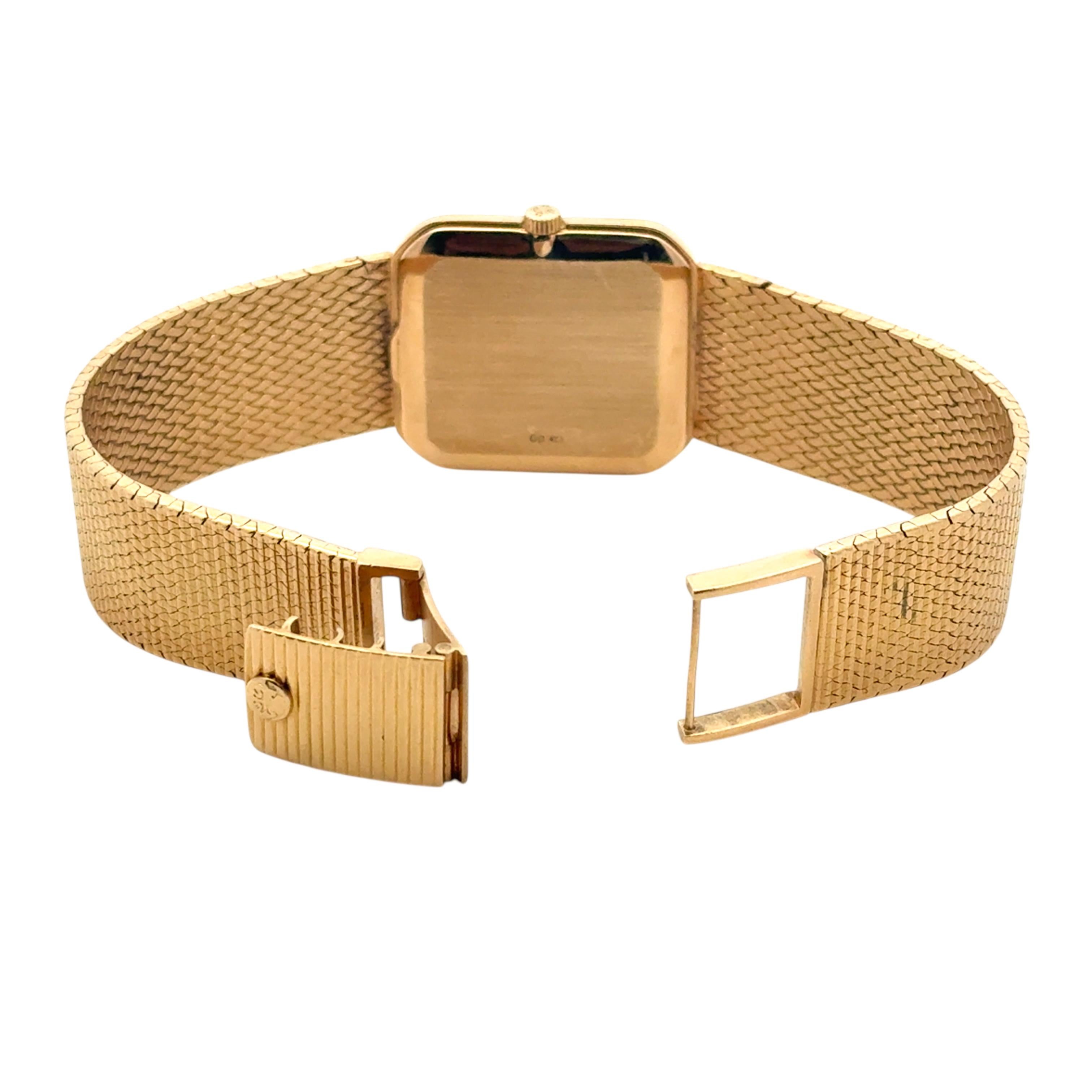 Vintage Patek Philippe Geneve 3851/1 Onyx Nacre Mother of Pearl 18k Yellow Gold For Sale 8