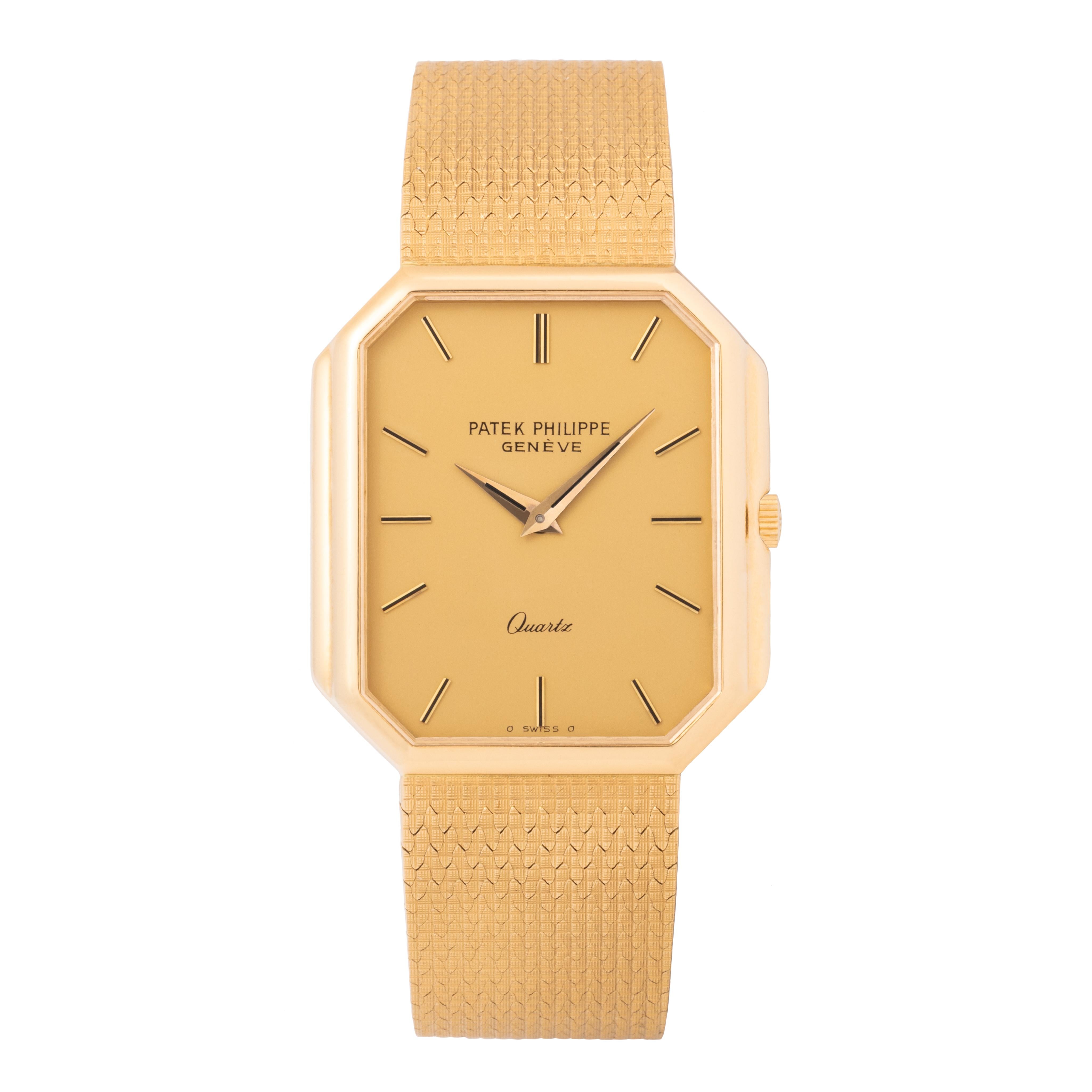 Modern Vintage Patek Philippe Gondolo Model 3853 Quartz 18 Karat Yellow Gold For Sale