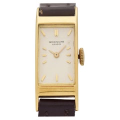 Vintage Patek Philippe Ladies 18 Karat Yellow Gold Watch, 1943