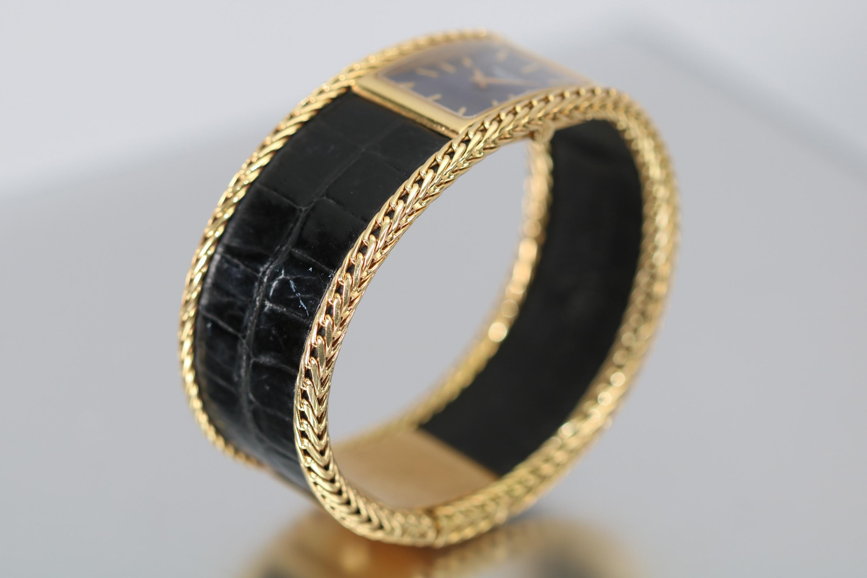 Vintage Patek Philippe Ladies Wristwatch Ref 4241 18 Karat Gold and Leather 4