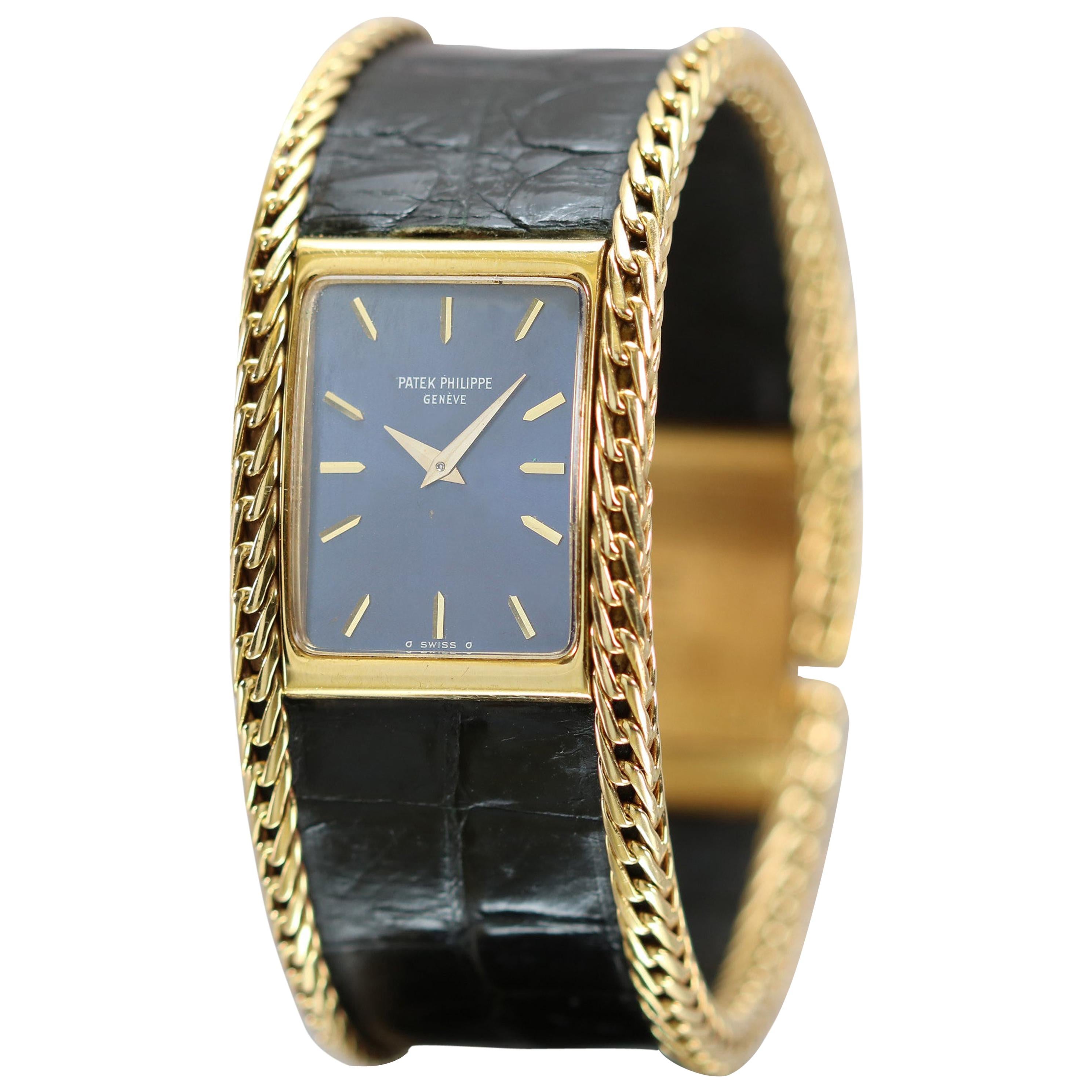 Vintage Patek Philippe Ladies Wristwatch Ref 4241 18 Karat Gold and Leather