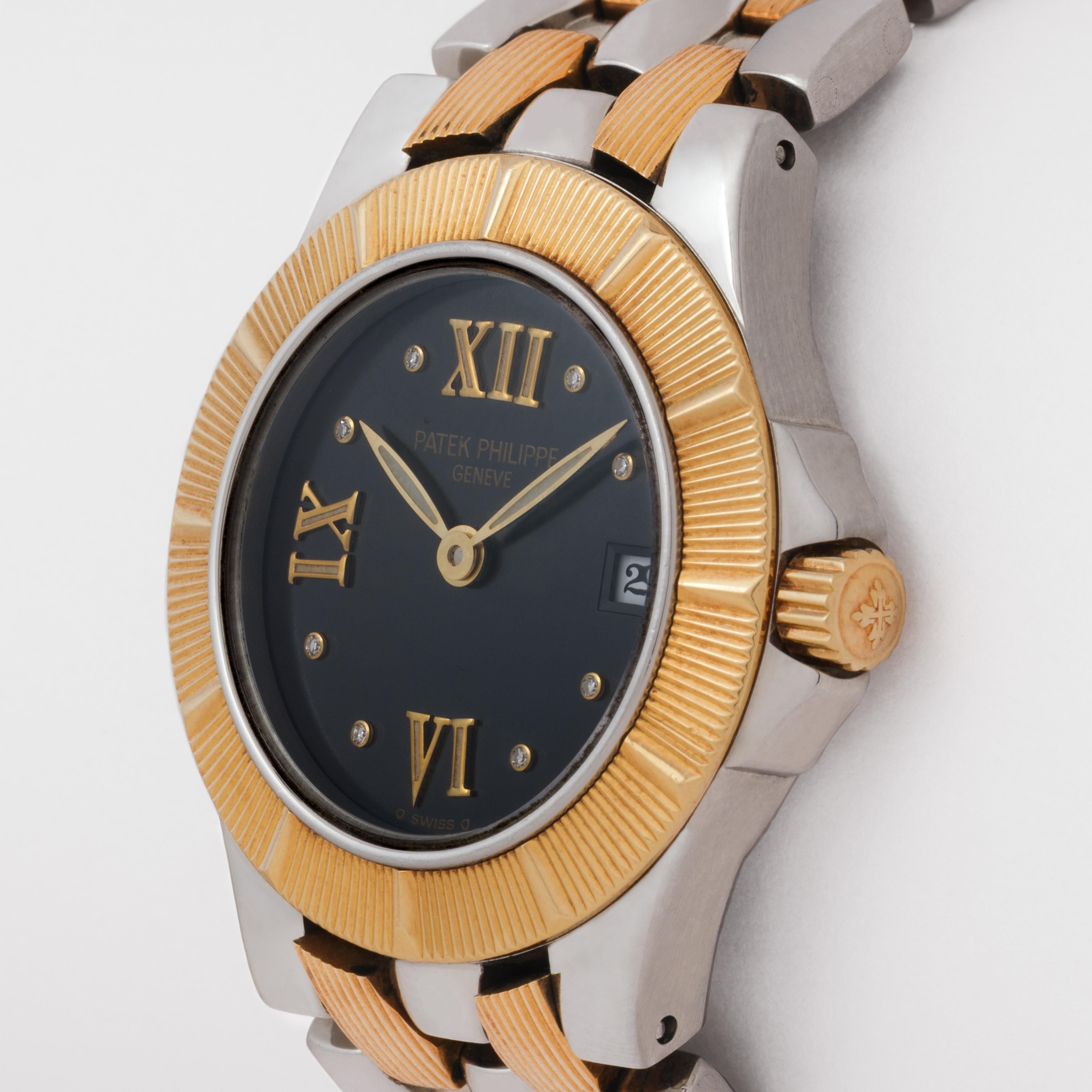 Patek Philippe Neptune Model 4880/1JA d'epoca in acciaio inossidabile e 18 carati In condizioni buone in vendita a New York, NY