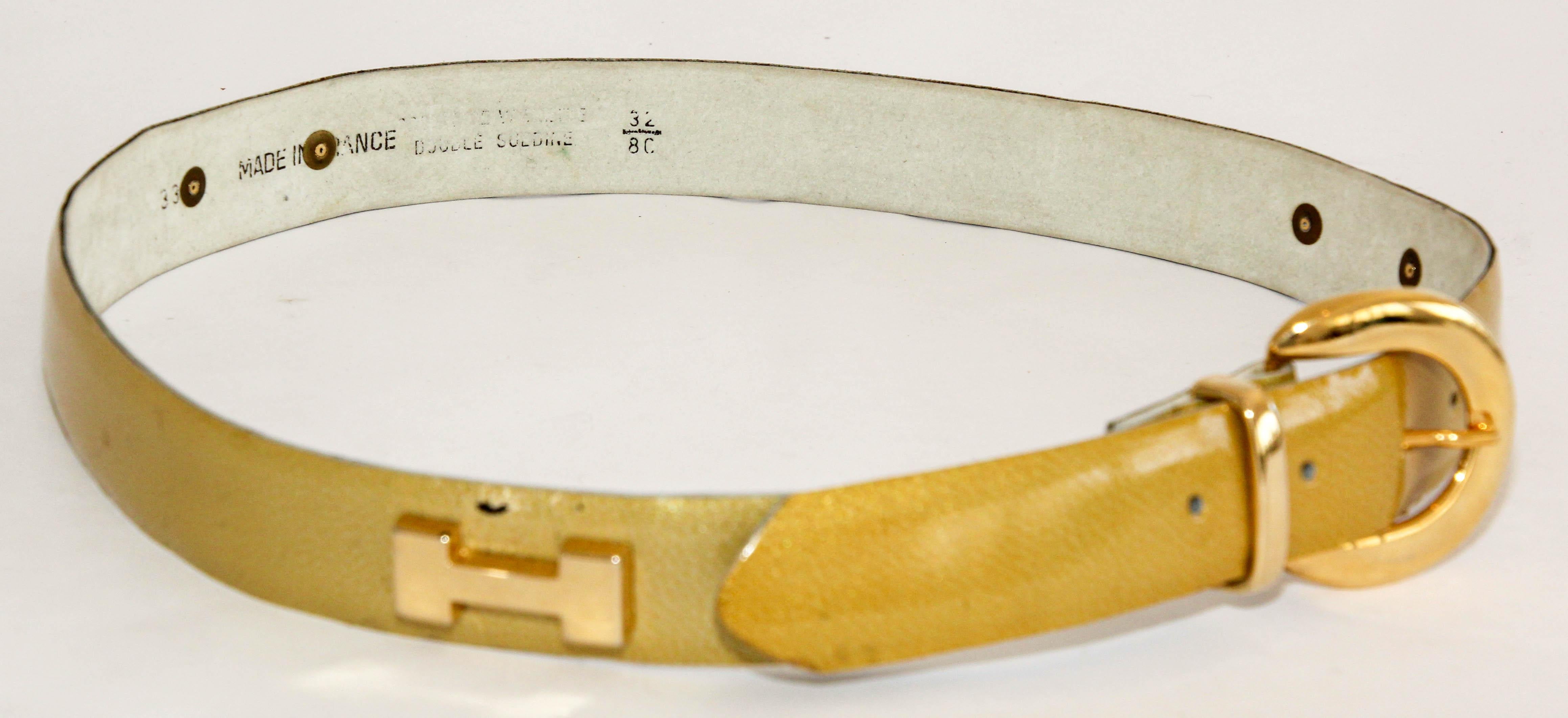 Vintage Patent Gold Leather Belt with H Brass Logo Made In France In Good Condition For Sale In North Hollywood, CA