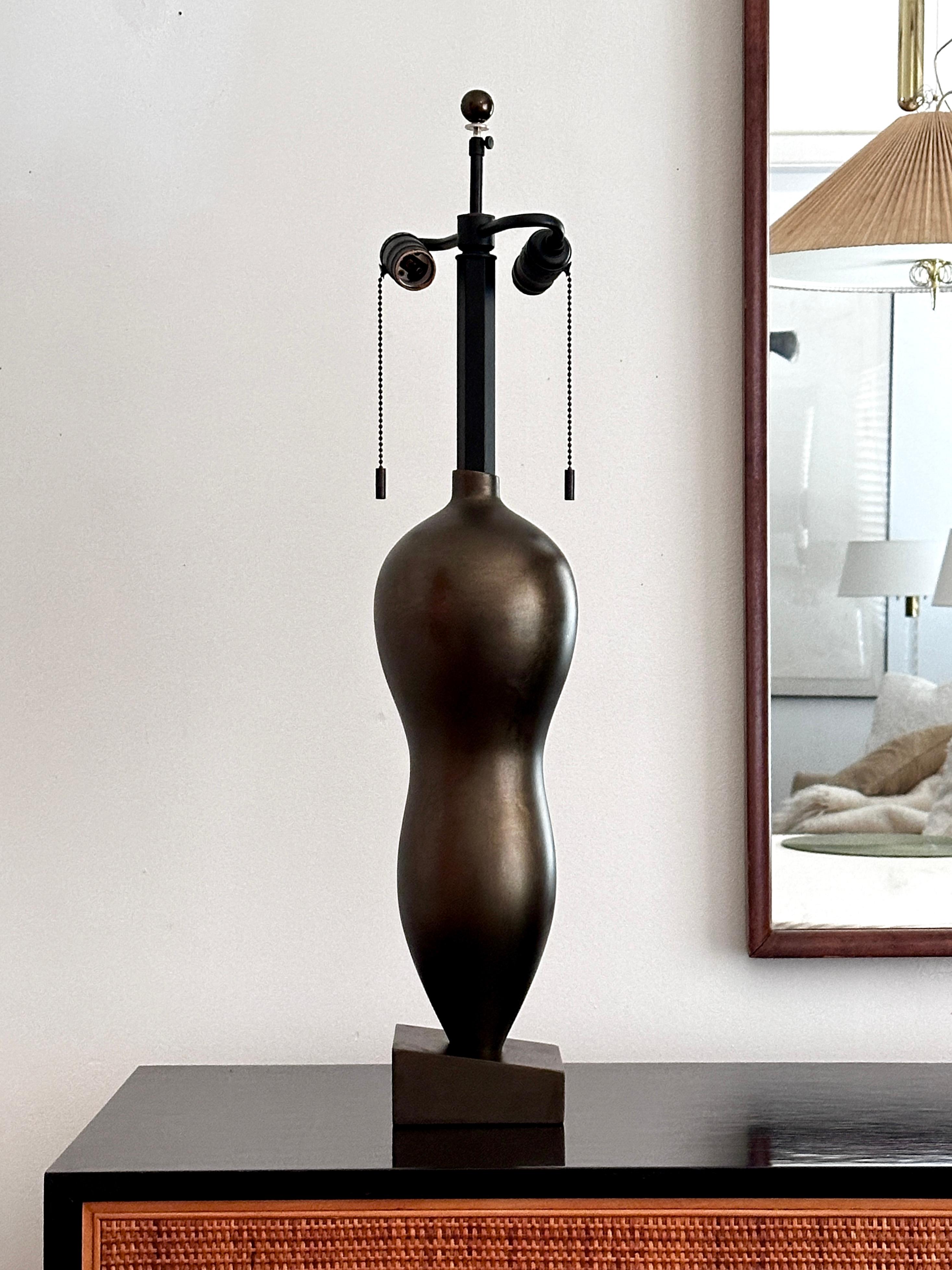 Minimalist Vintage Patinated Bronze Finish Donghia Rafaela Table Lamp For Sale