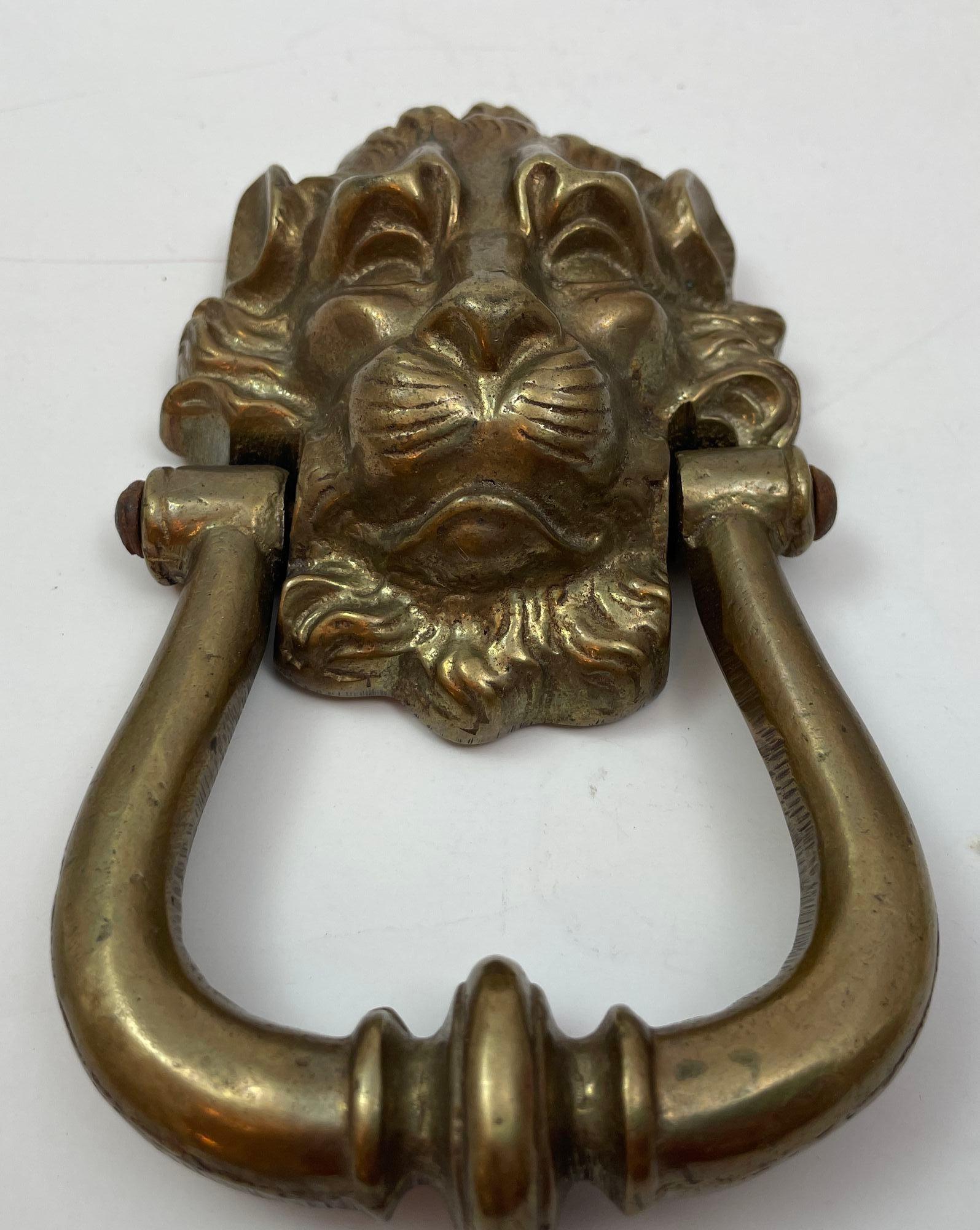 Georgian Vintage Patinated Solid Cast Brass Lion's Head Door Knocker For Sale