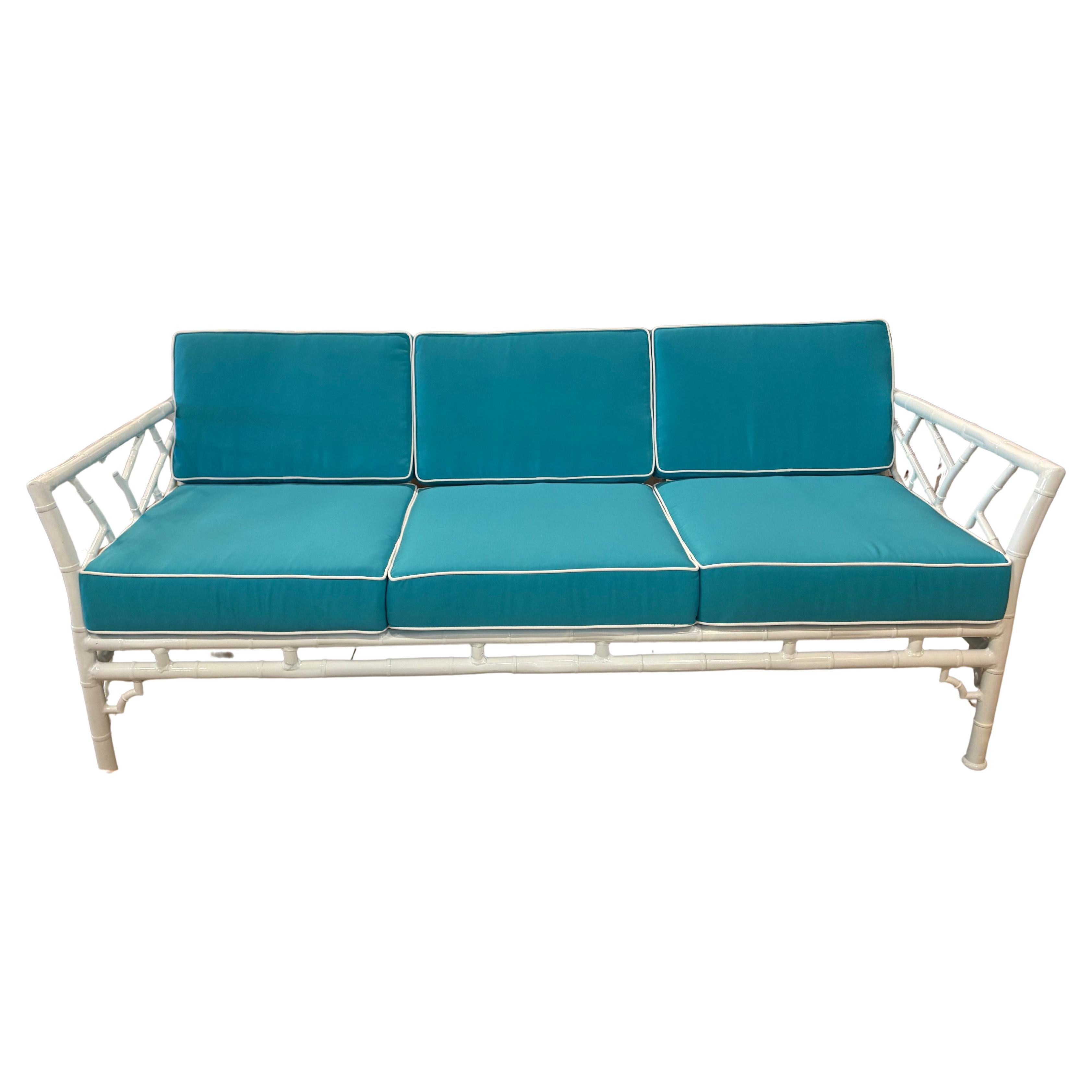 Vintage Patio Outdoor Sofa Faux Bamboo Metal New  Coussins Sunbrella à revêtement en poudre