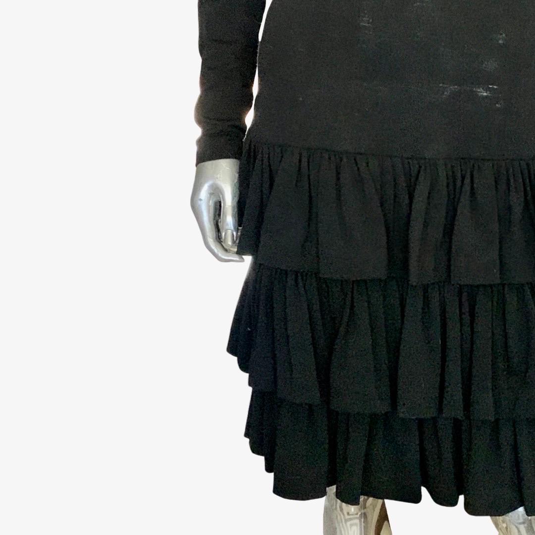 Vintage Patrick Kelly Paris Schwarzes gestuftes Jersey-Kleid mit Rüschen Größe 4/6 im Angebot 12