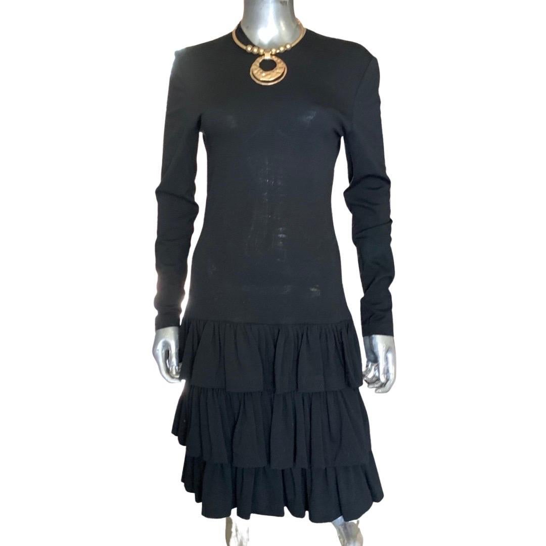 Vintage Patrick Kelly Paris Schwarzes gestuftes Jersey-Kleid mit Rüschen Größe 4/6 im Angebot 5