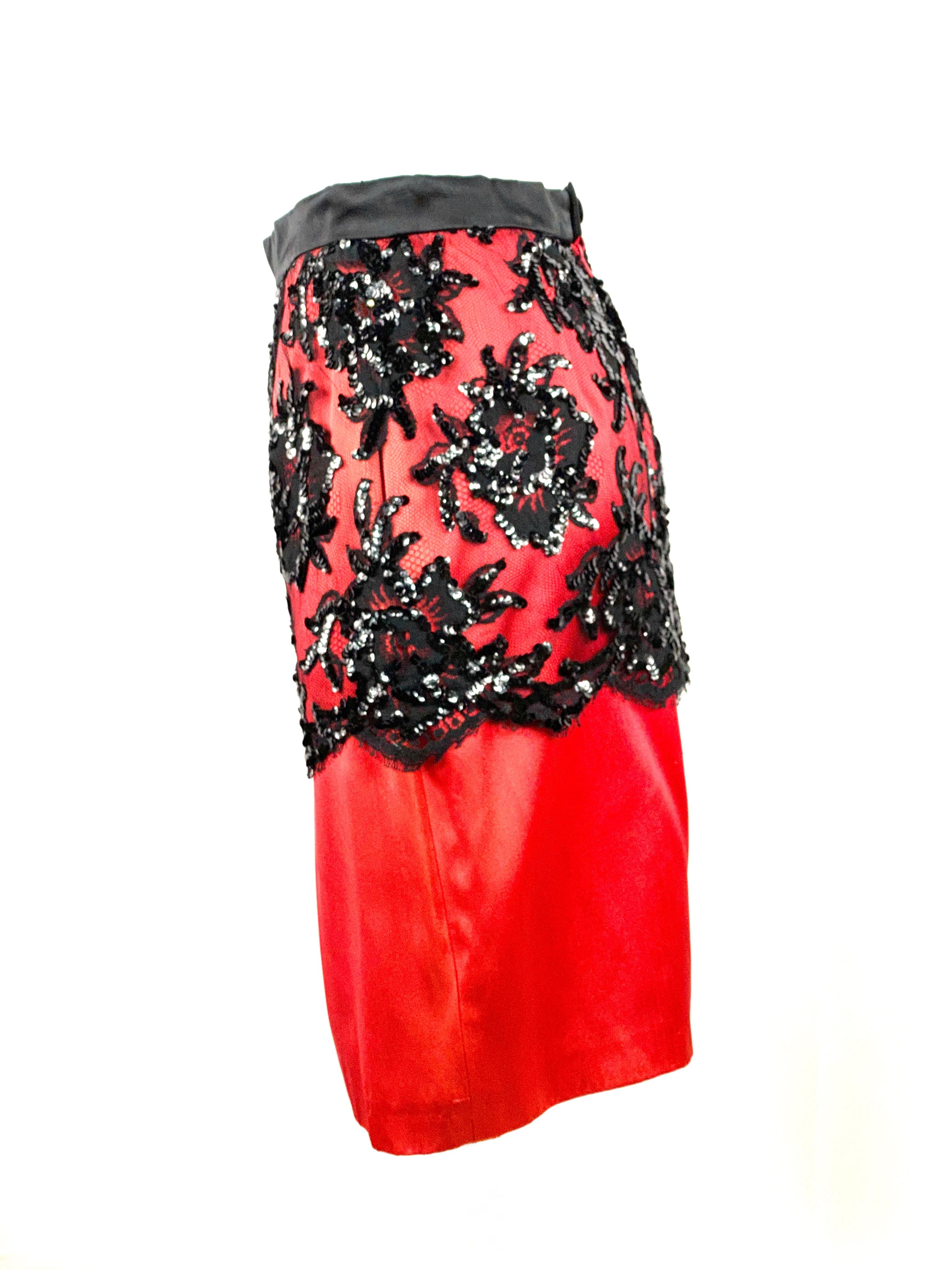 Vintage PATRICK KLLY Red and Black Evening Pencil Skirt Size 42 In Excellent Condition In Beverly Hills, CA