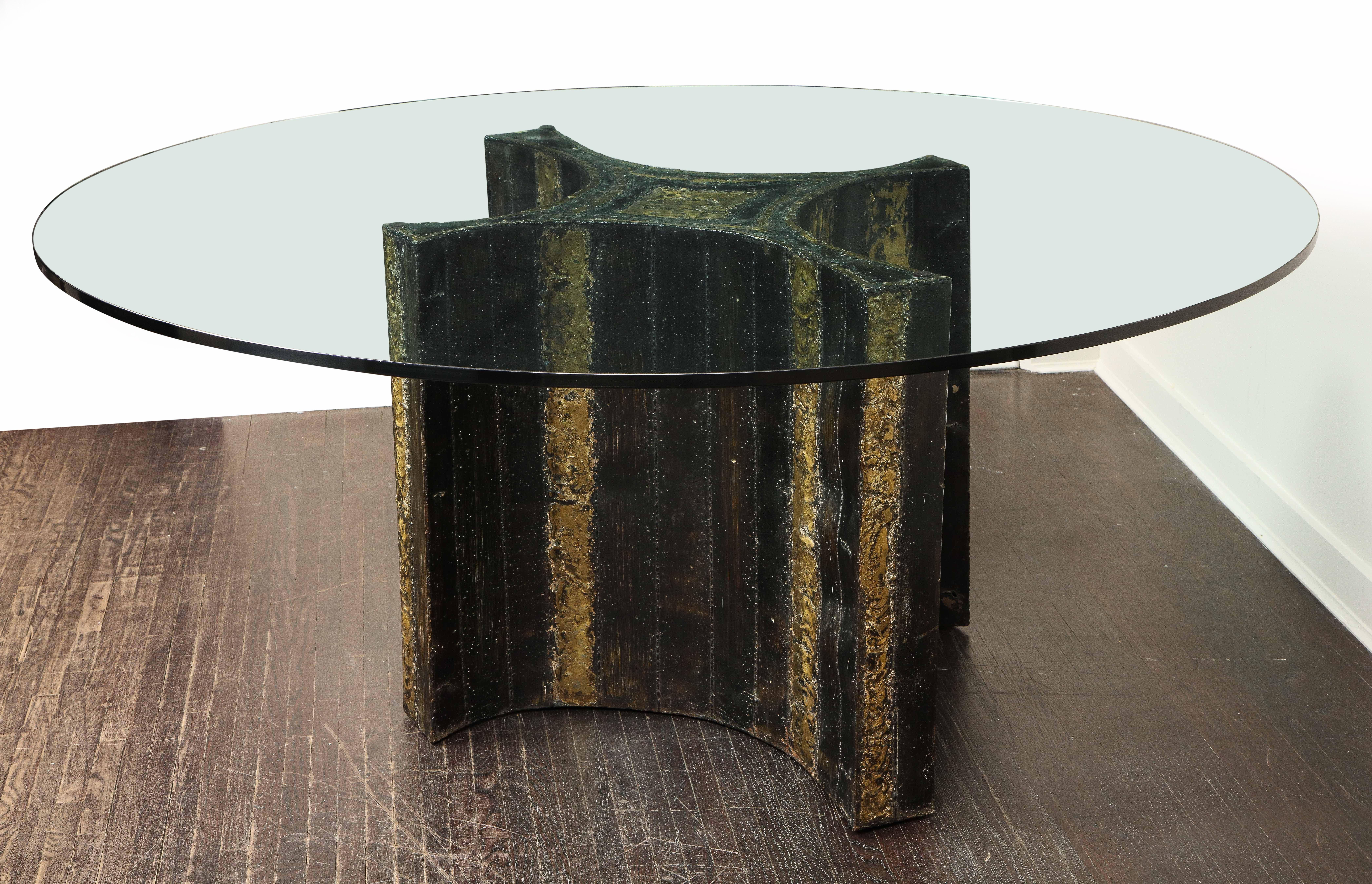 One of a kind vintage Paul Evans Brutalist dining table, Model No. PE 23. Iconic and Impressive dining table made of painted and welded steel and bronze. It was designed by Paul Evans Studio for Direction Furniture Company in New York. The entire