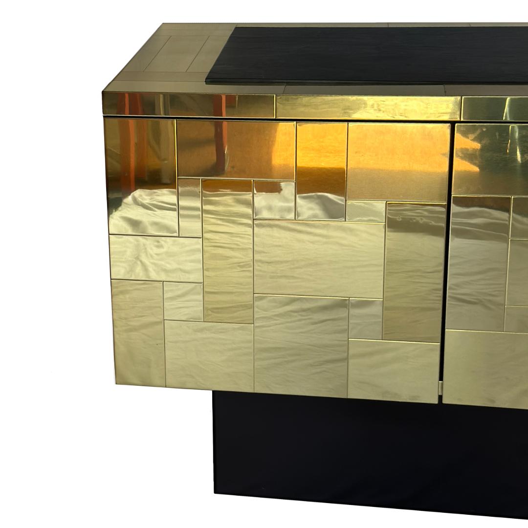 Mid-Century moderno Server vintage con piano in ardesia Paul Evans per Directional in vendita