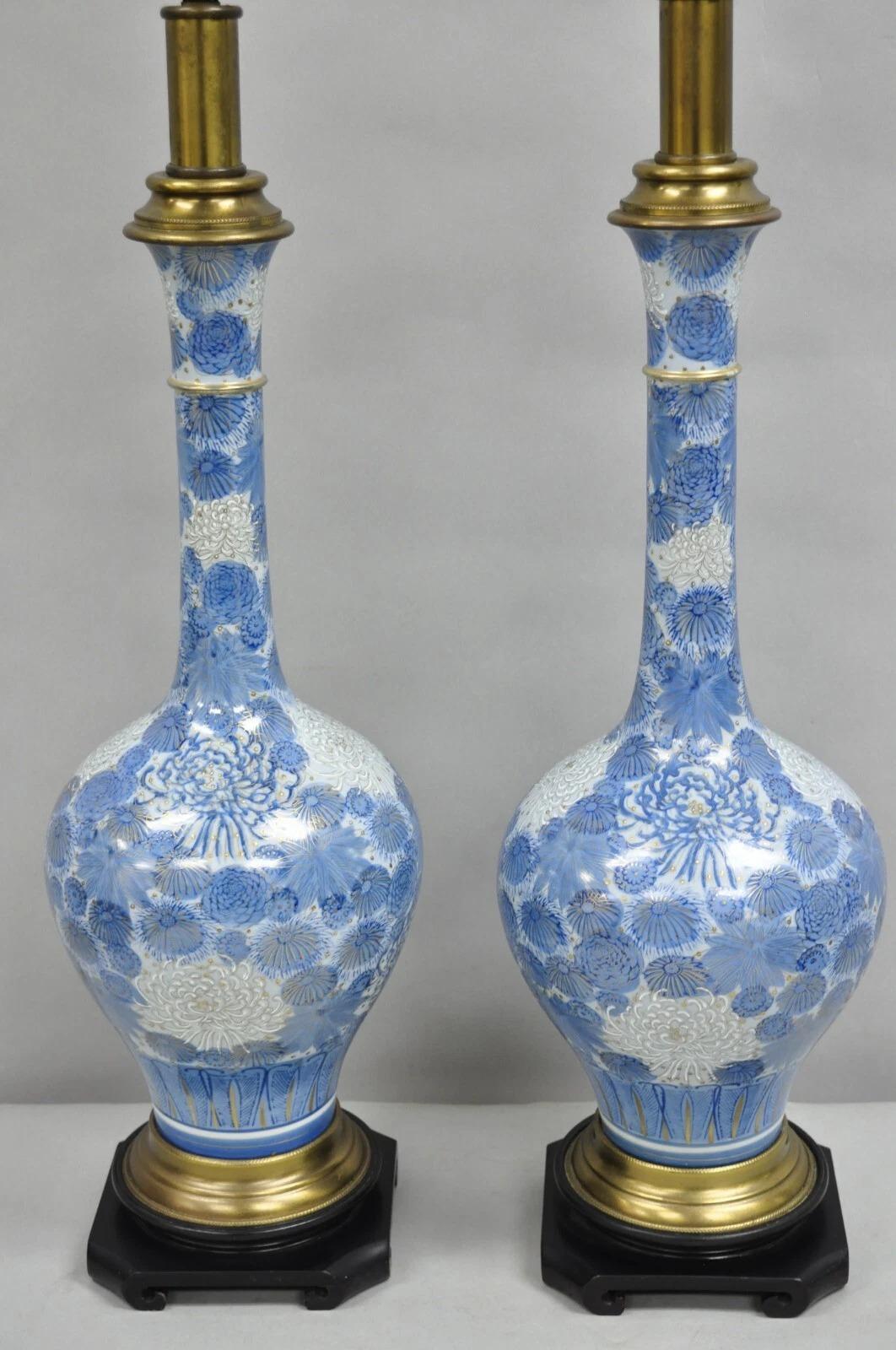 Unknown Vintage Paul Hanson Chinoiserie Blue Poreclain Flower Oriental Table Lamp Pair For Sale
