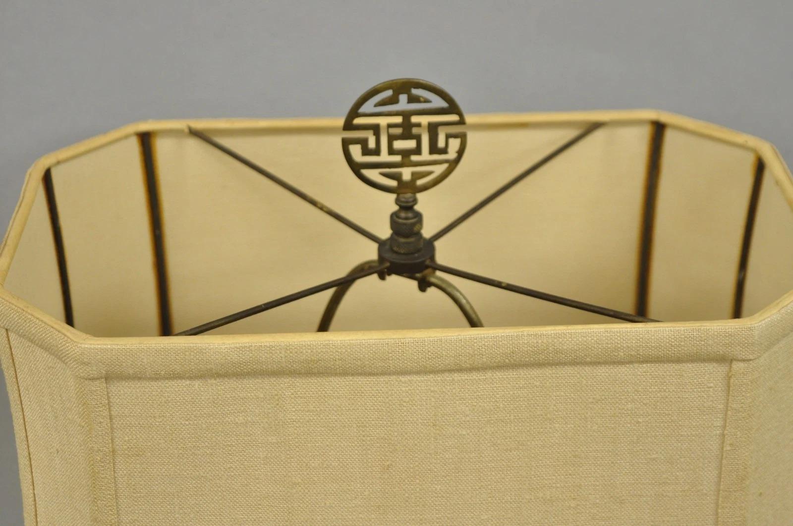 20th Century Vintage Paul Hanson Chinoiserie Green Porcelain Jardiniere Oriental Table Lamp For Sale