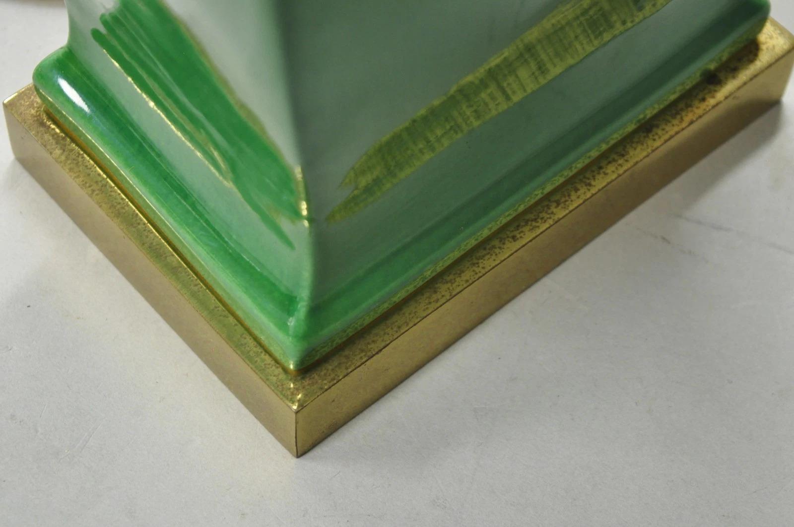Vintage Paul Hanson Chinoiserie Green Porcelain Jardiniere Oriental Table Lamp For Sale 4