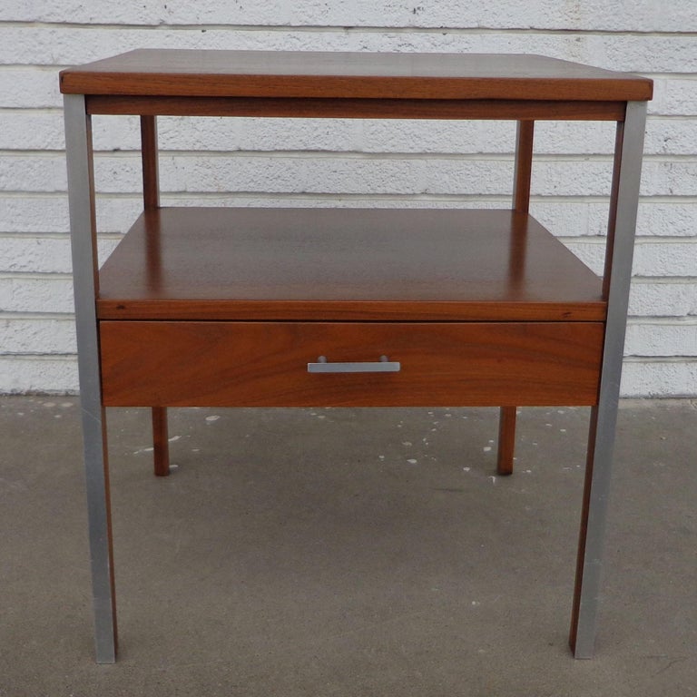 Vintage Paul McCobb End Table for Calvin In Good Condition For Sale In Pasadena, TX