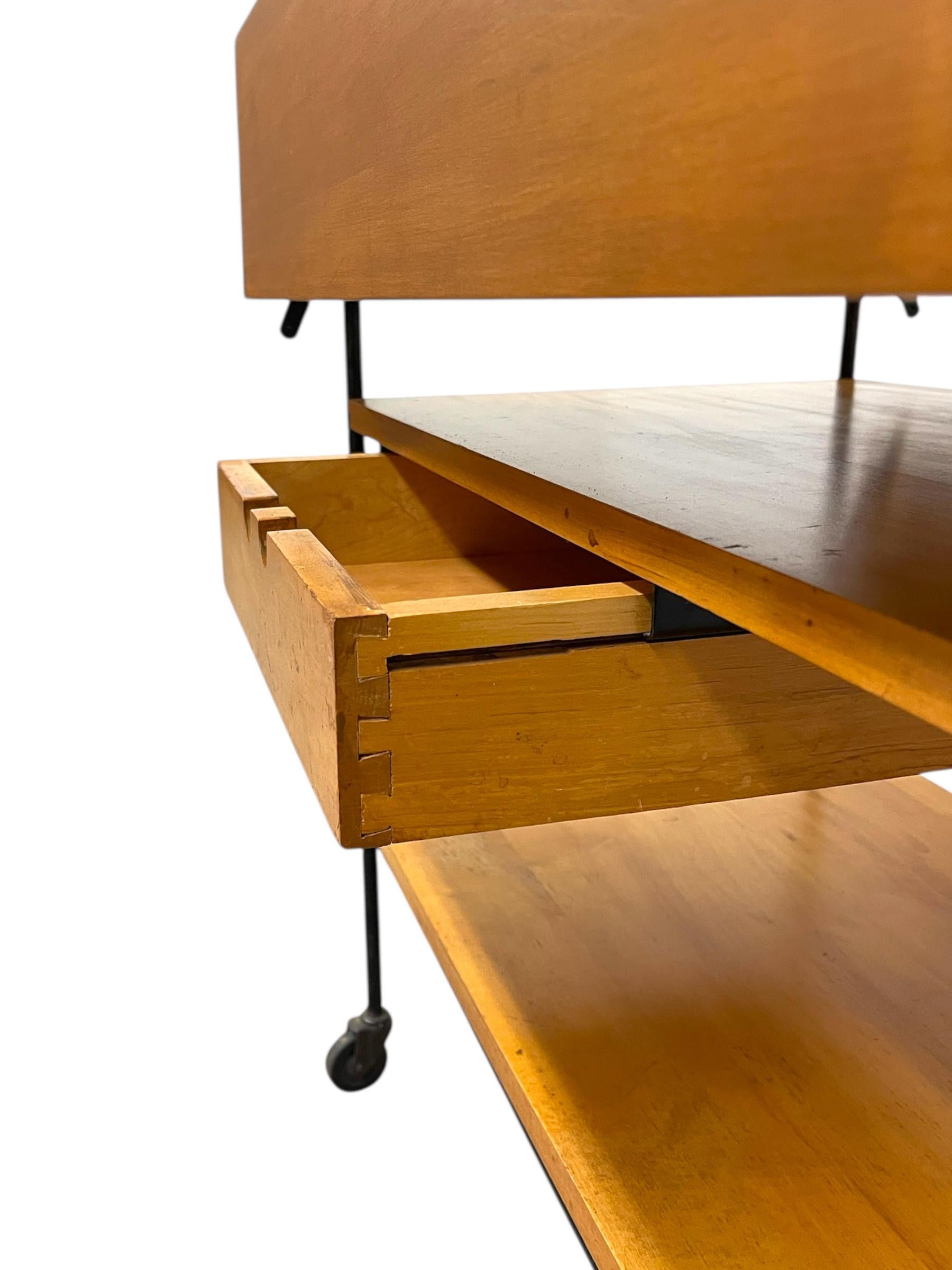 Carrito rodante de hojas caídas Vintage Paul McCobb Planner Group, Winchendon Furniture. en venta 4