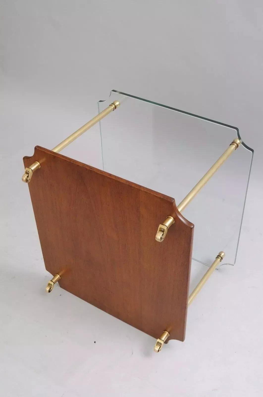 20th Century Vintage Paul Mccobb Style Mid Century Modern Walnut Brass & Glass Side End Table For Sale