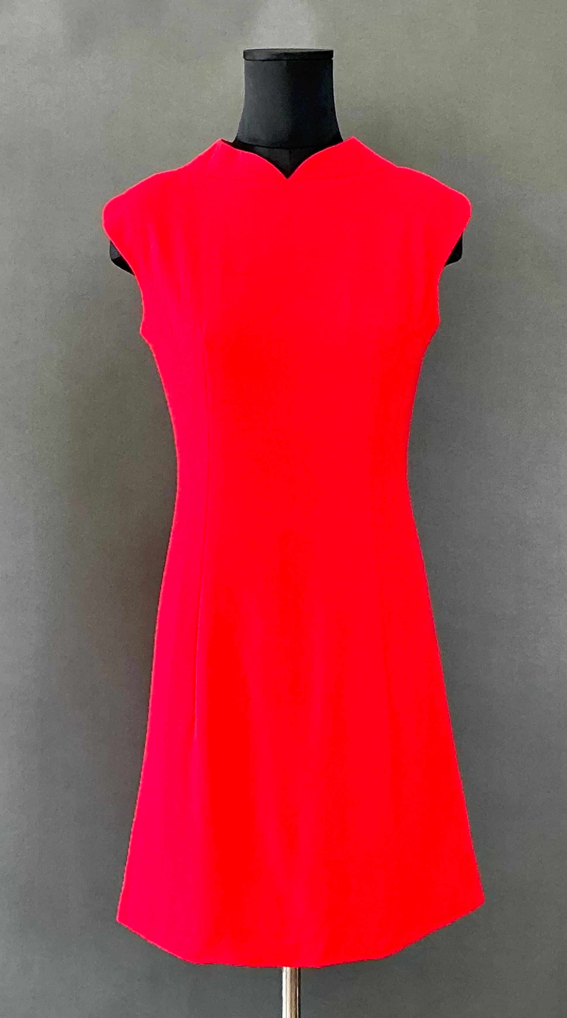 Women's or Men's Vintage Pauline Trigere Red Dress For Sale
