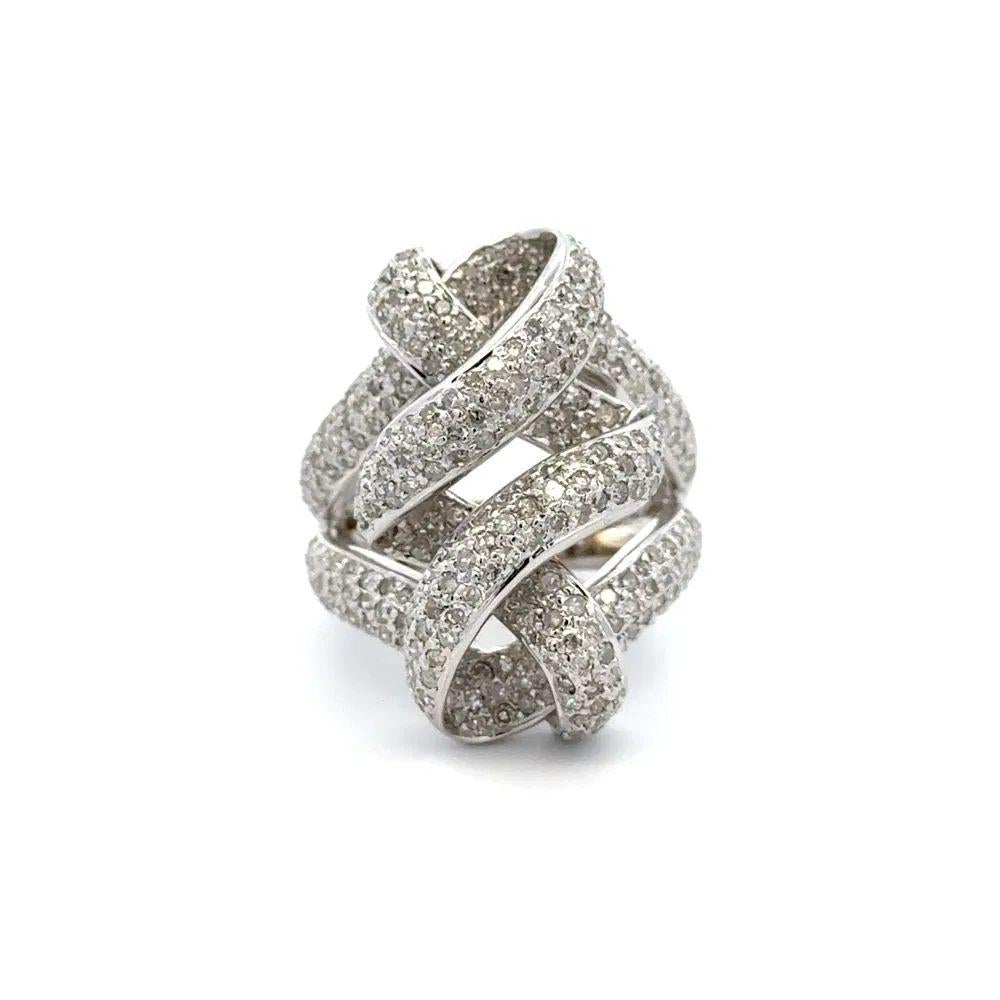 Round Cut Vintage Pave Diamond Flowing Ribbon Gold Ring For Sale