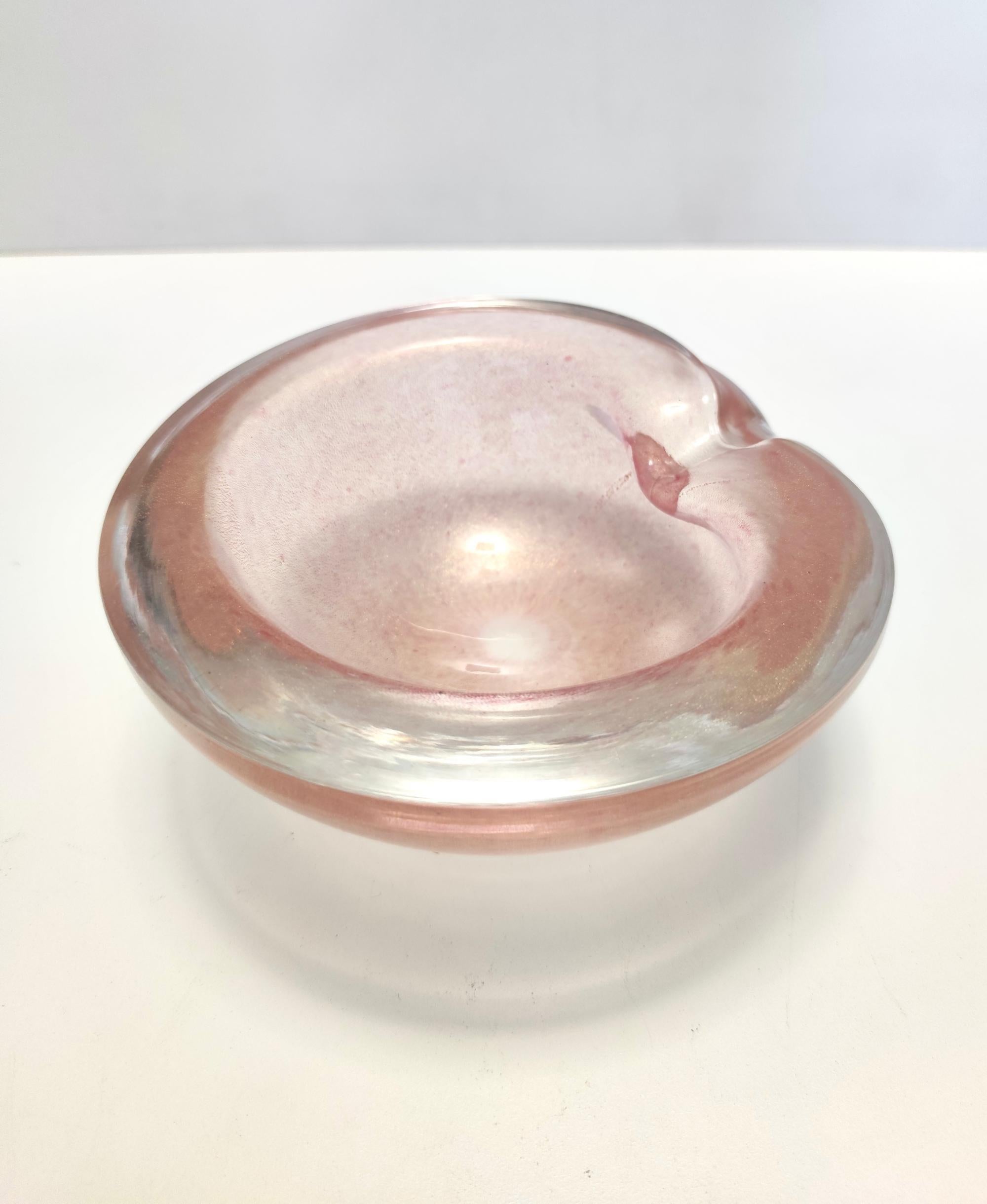 Mid-20th Century Vintage Peach Pink Thick Murano Glass Ashtray, Catchall with Gold Leaf, Italy  For Sale