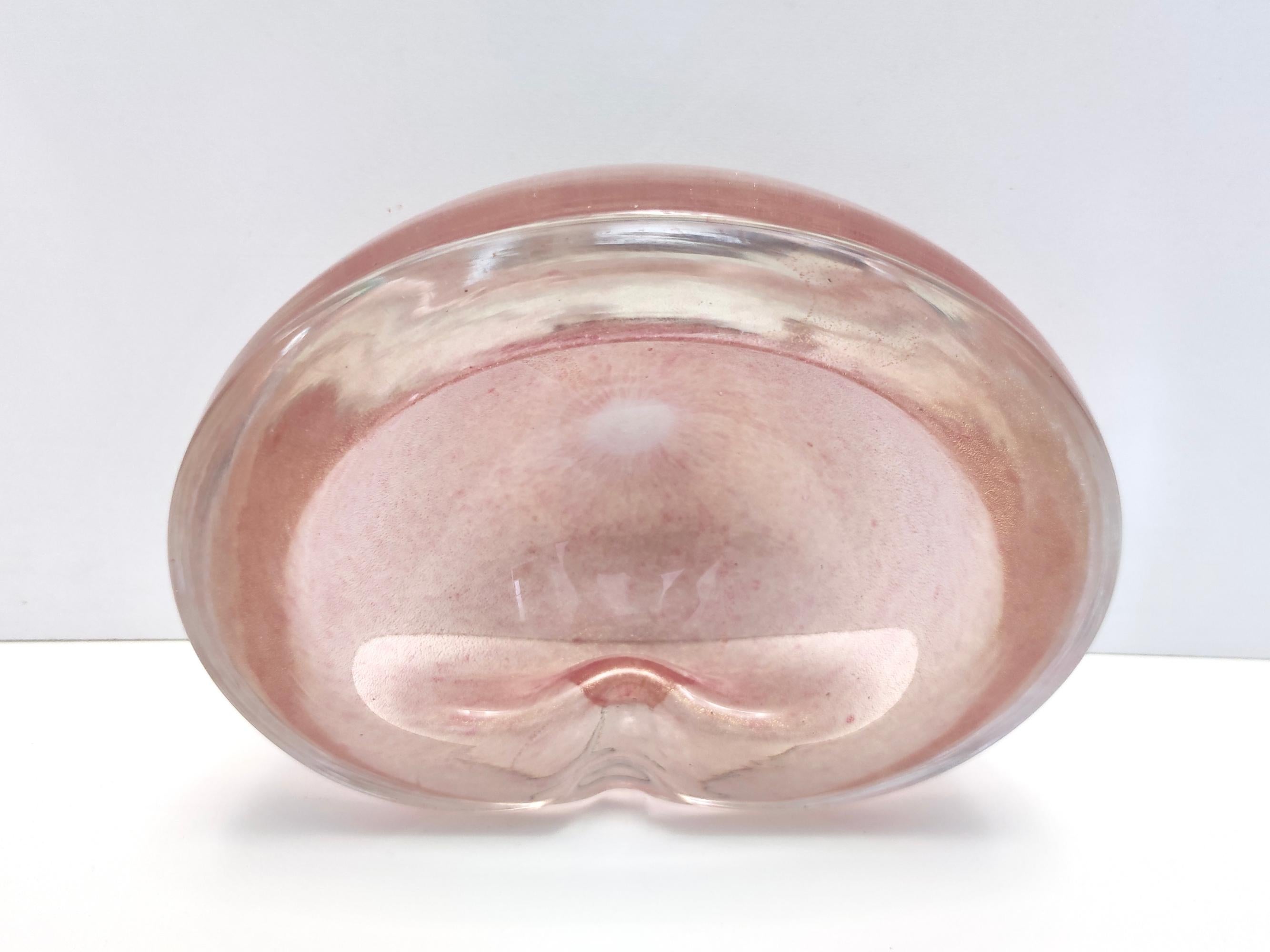 Vintage Peach Pink Thick Murano Glass Ashtray, Catchall with Gold Leaf, Italy  For Sale 3