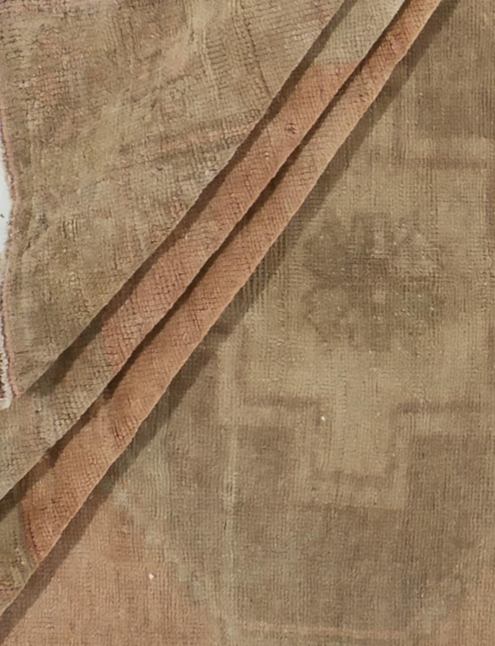Vintage Peach Turkish Oushak Rug Kelleh 5'1 X 11'4 In condizioni buone in vendita a New York, NY