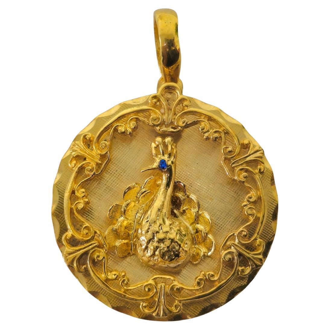 Vintage Peacock Motif Pendant with Blue Sapphire in 14k Gold For Sale